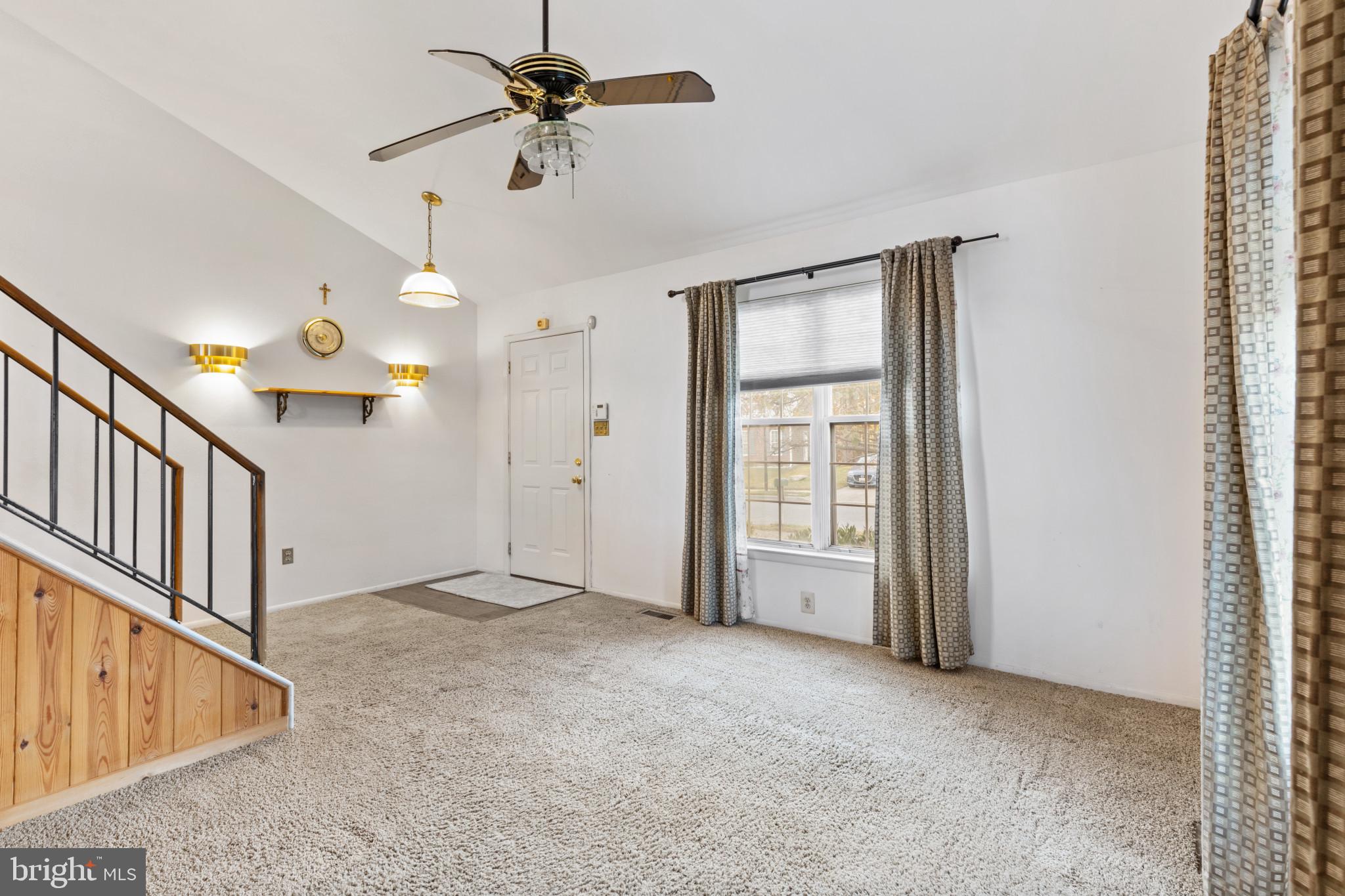 7 Olivia Ct