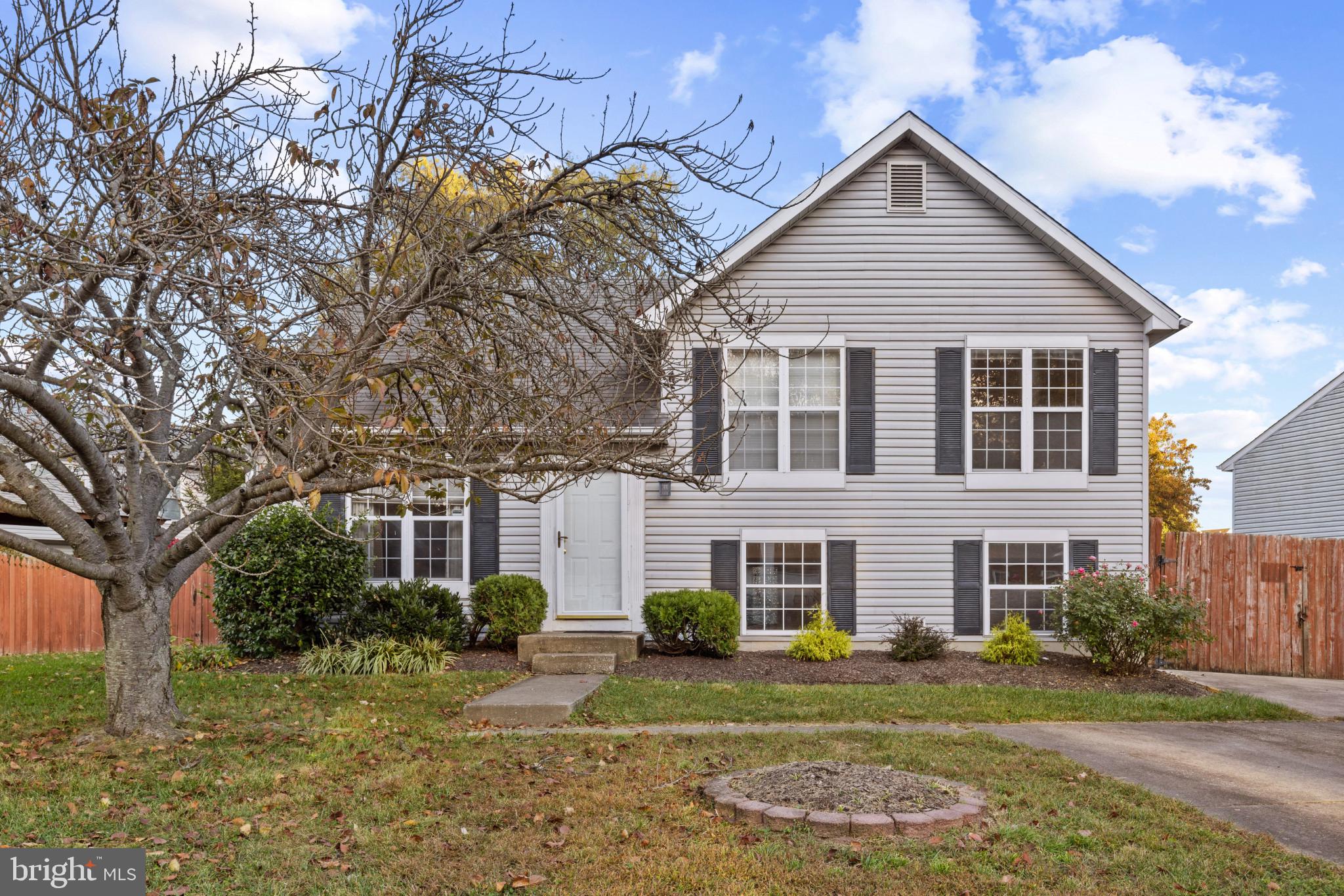 7 Olivia Ct