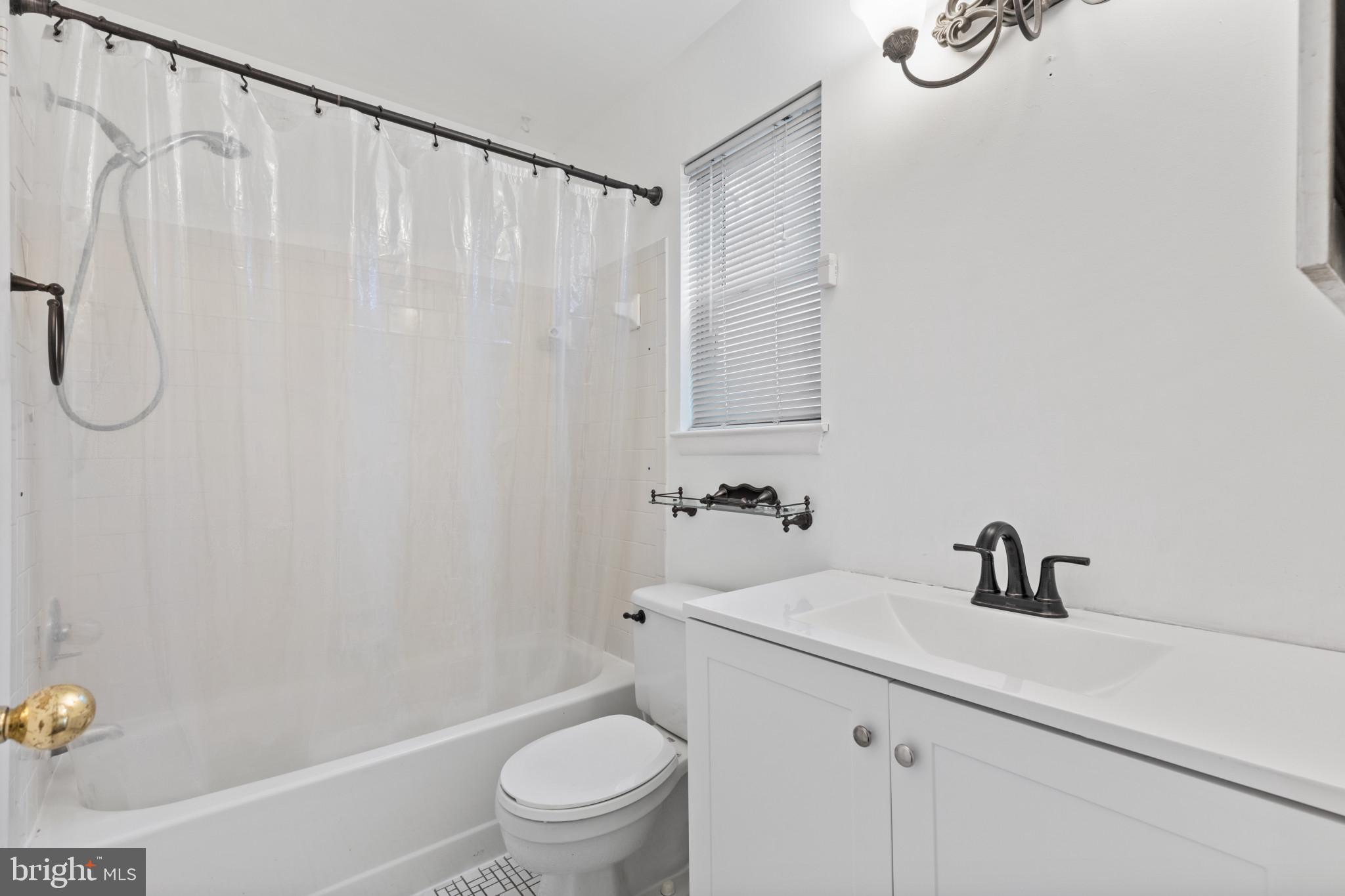 7 Olivia Ct