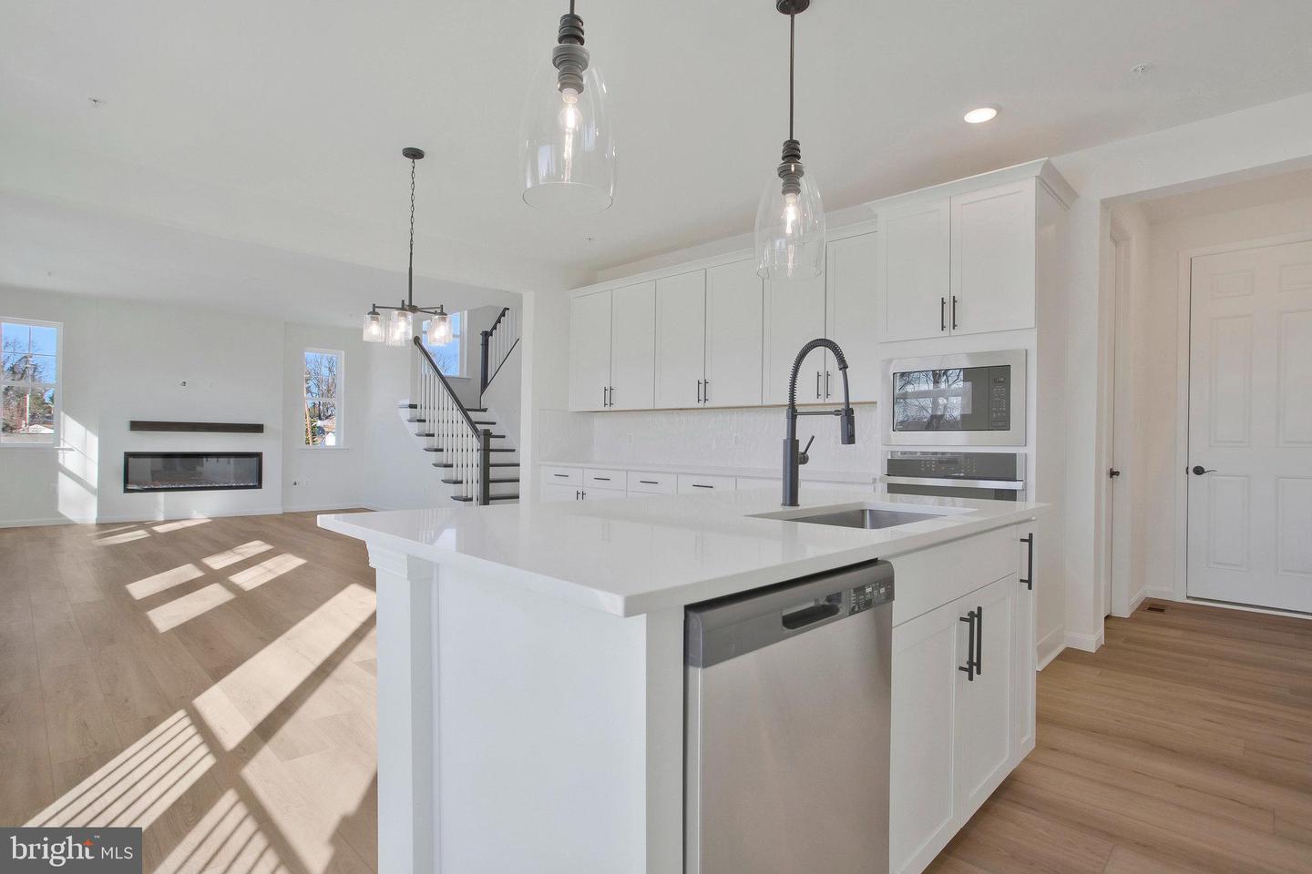 6 Brooks Nolen Way