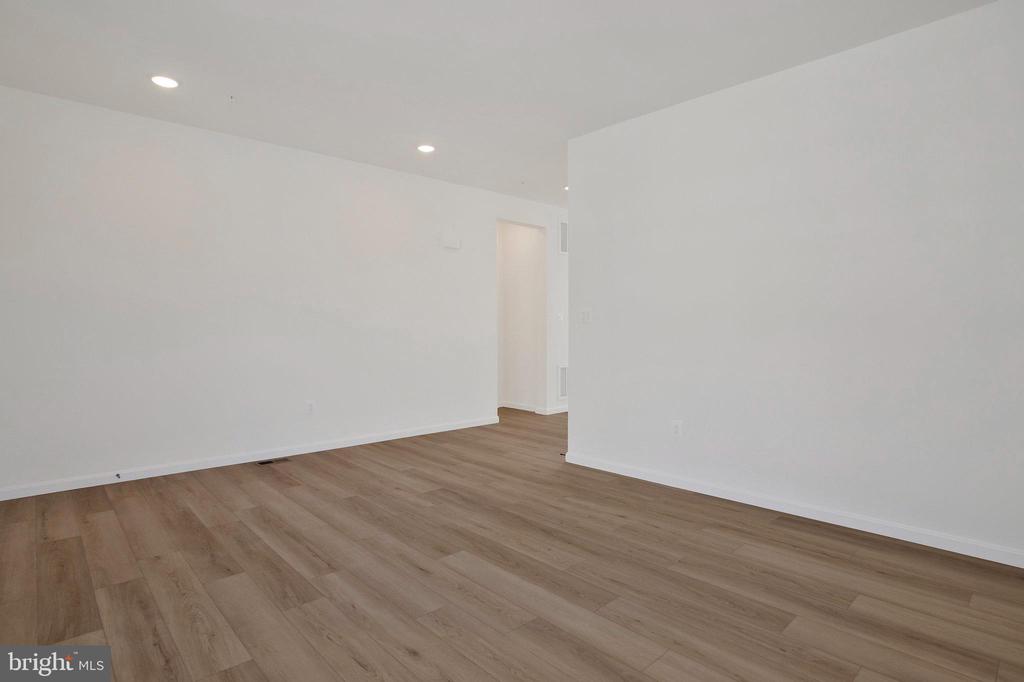6 Brooks Nolen Way