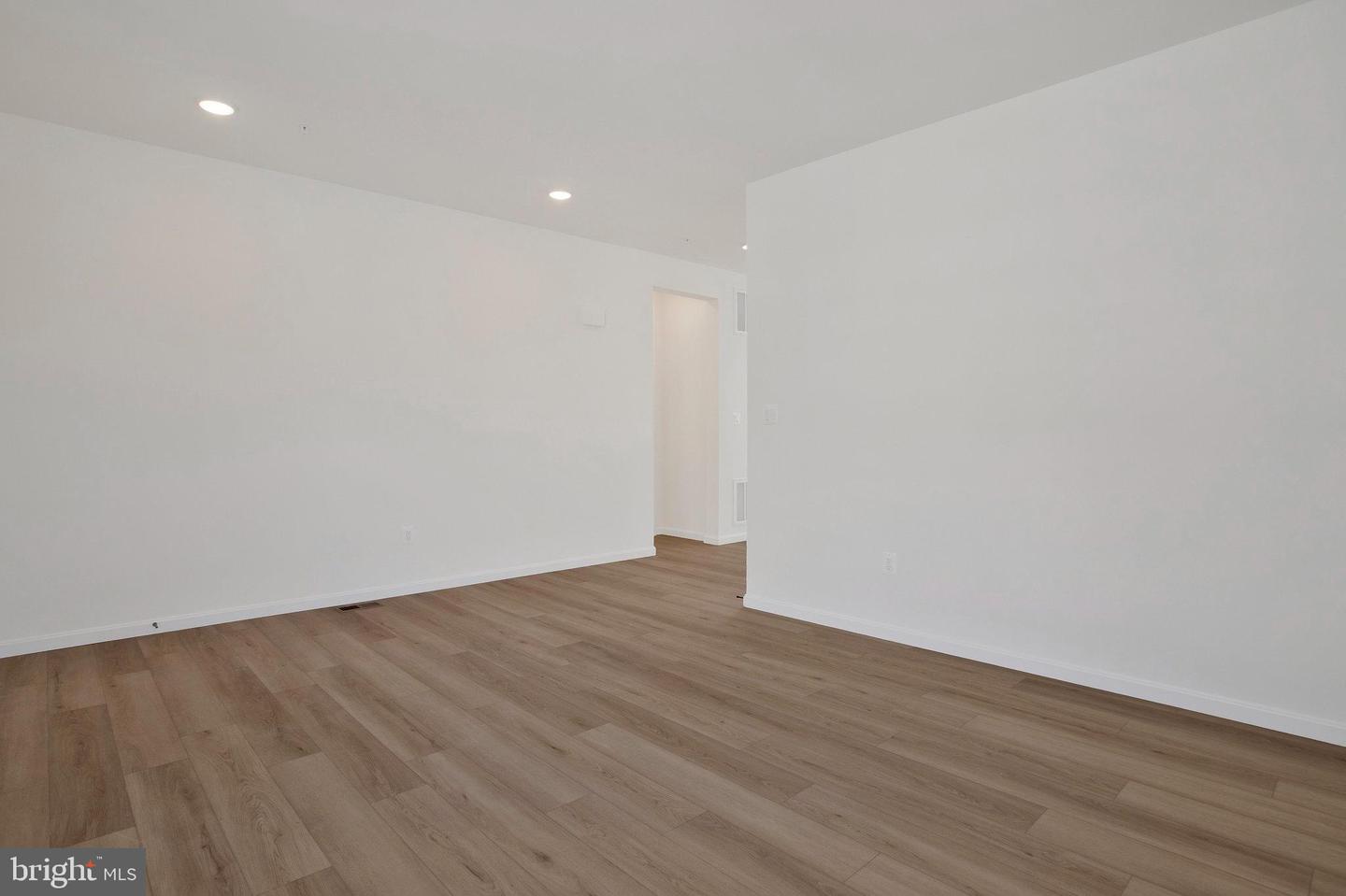6 Brooks Nolen Way
