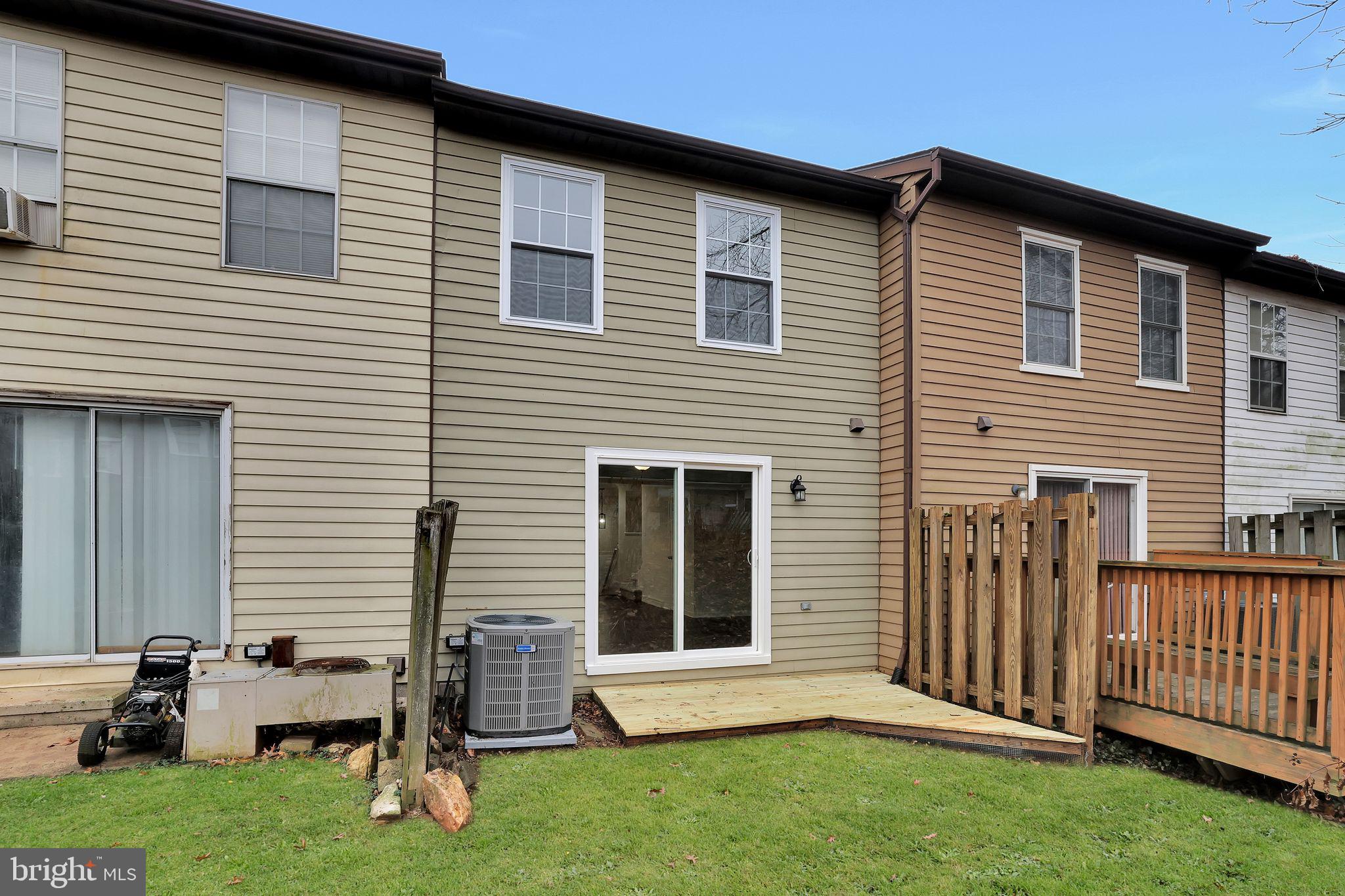 24 Wyegate Ct