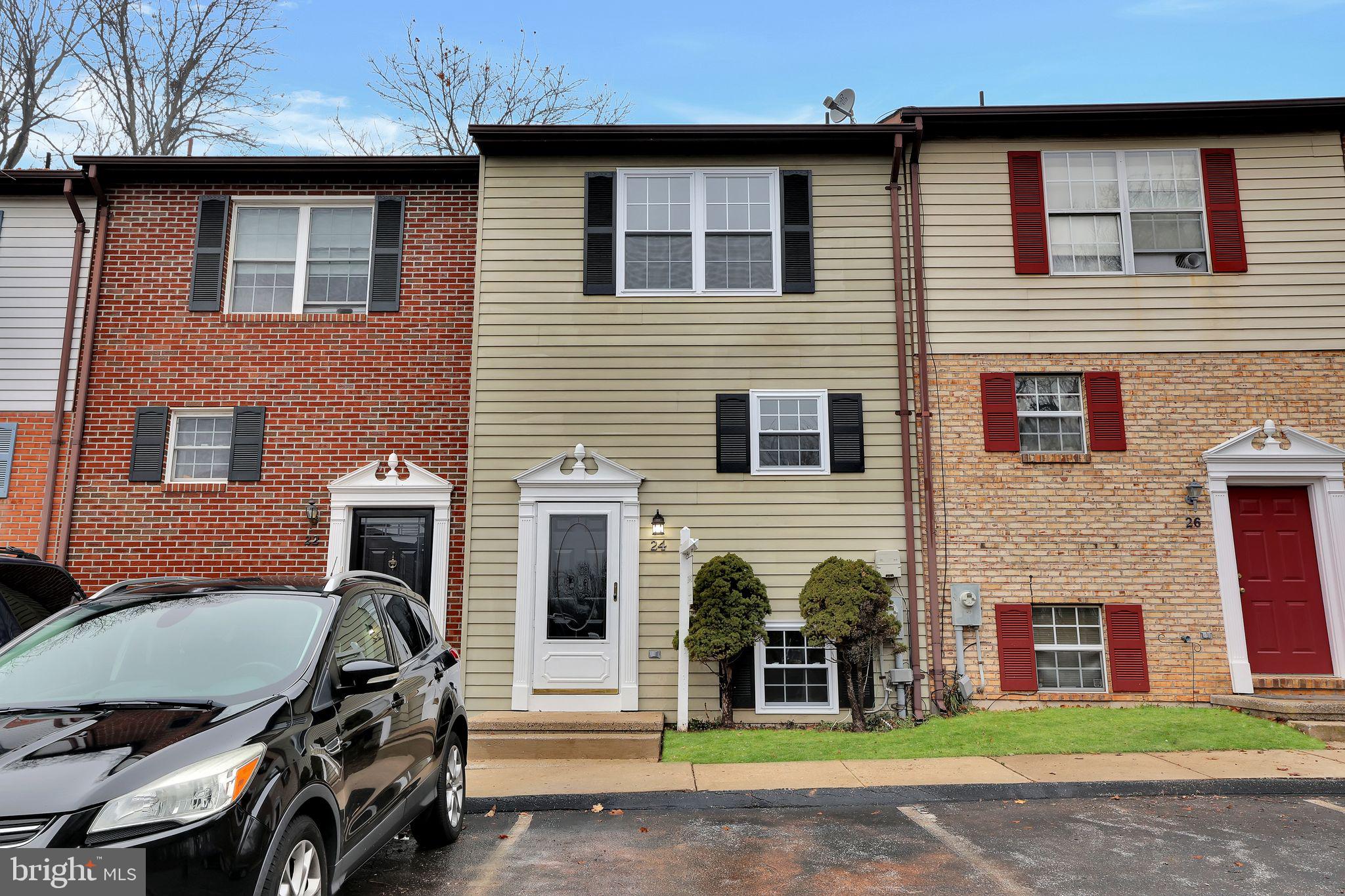24 Wyegate Ct