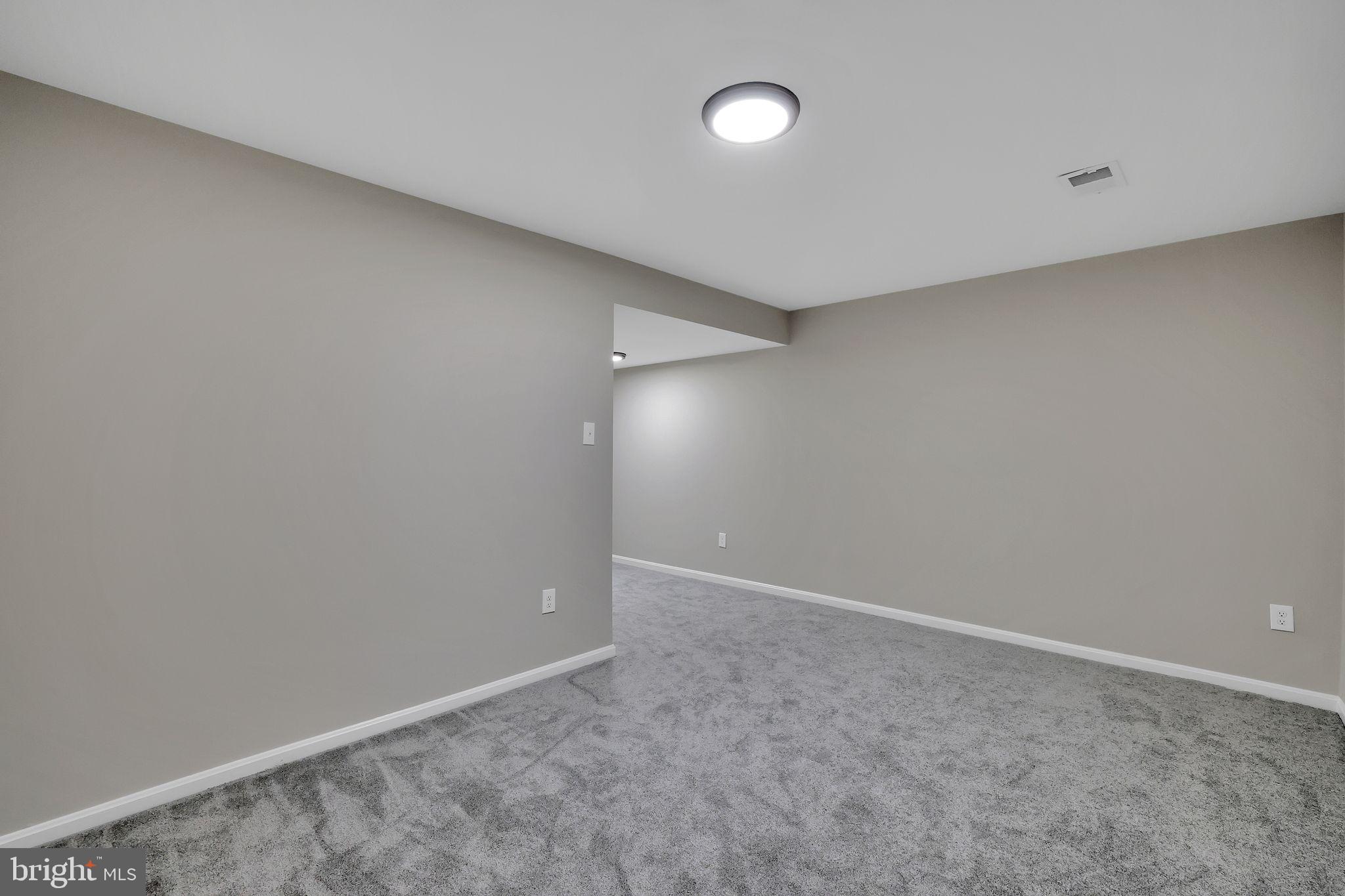 24 Wyegate Ct