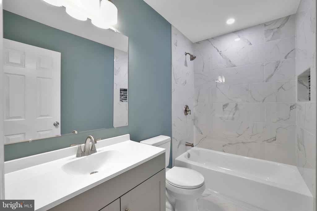 24 Wyegate Ct