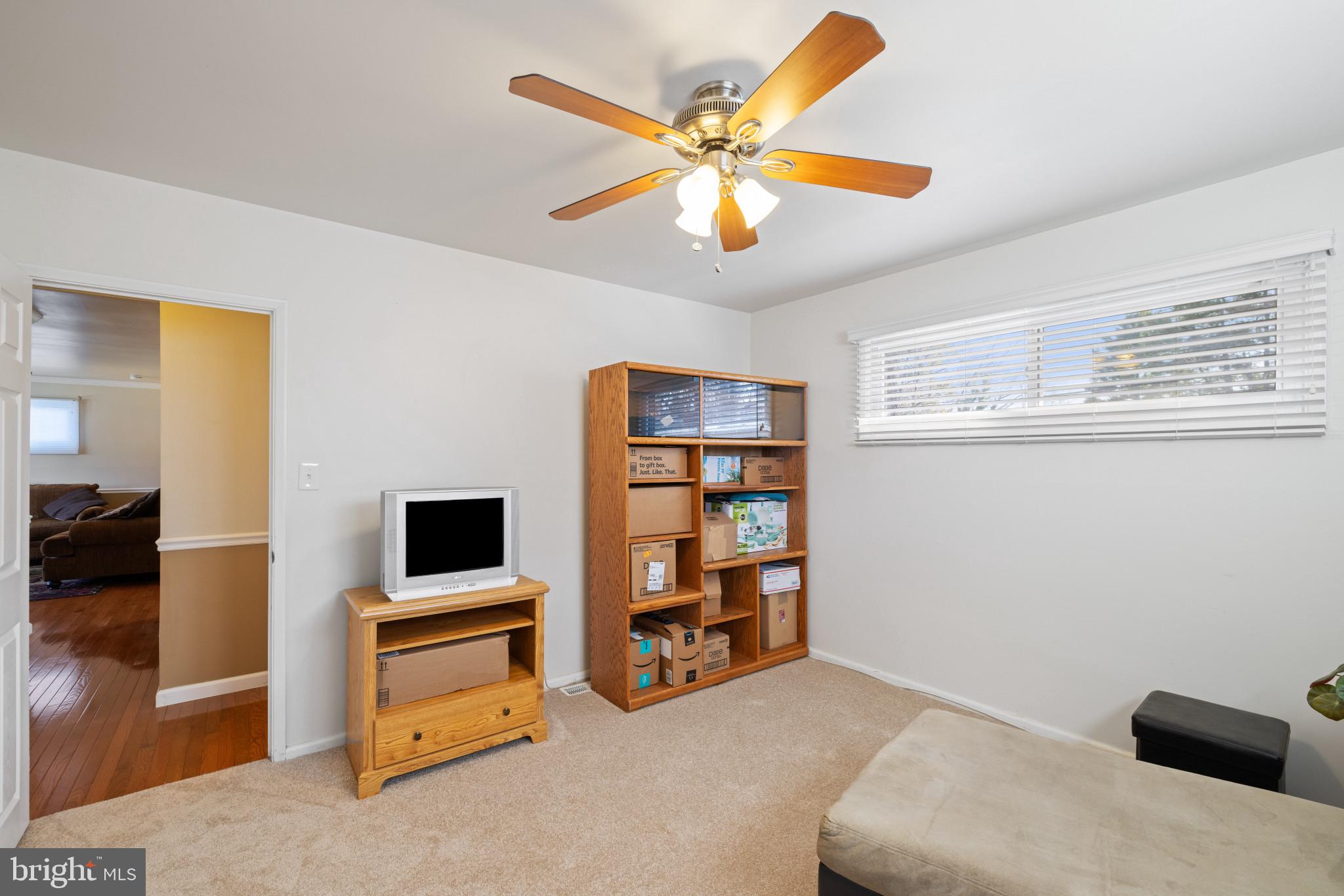 3709 Courtleigh Dr
