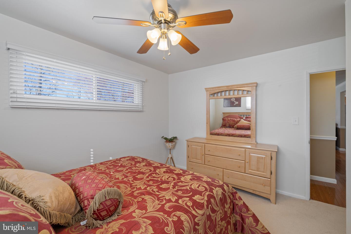 3709 Courtleigh Dr