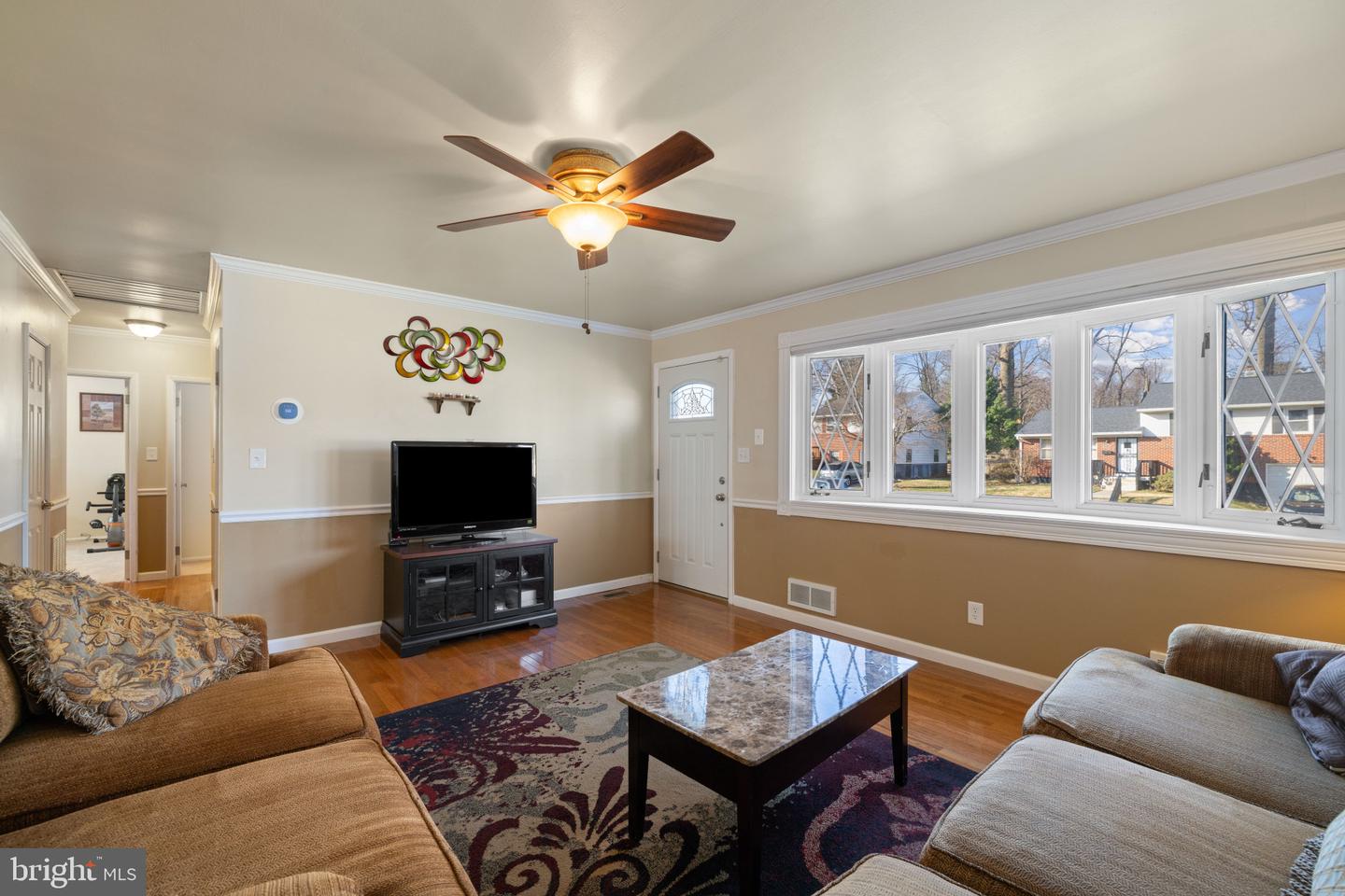3709 Courtleigh Dr