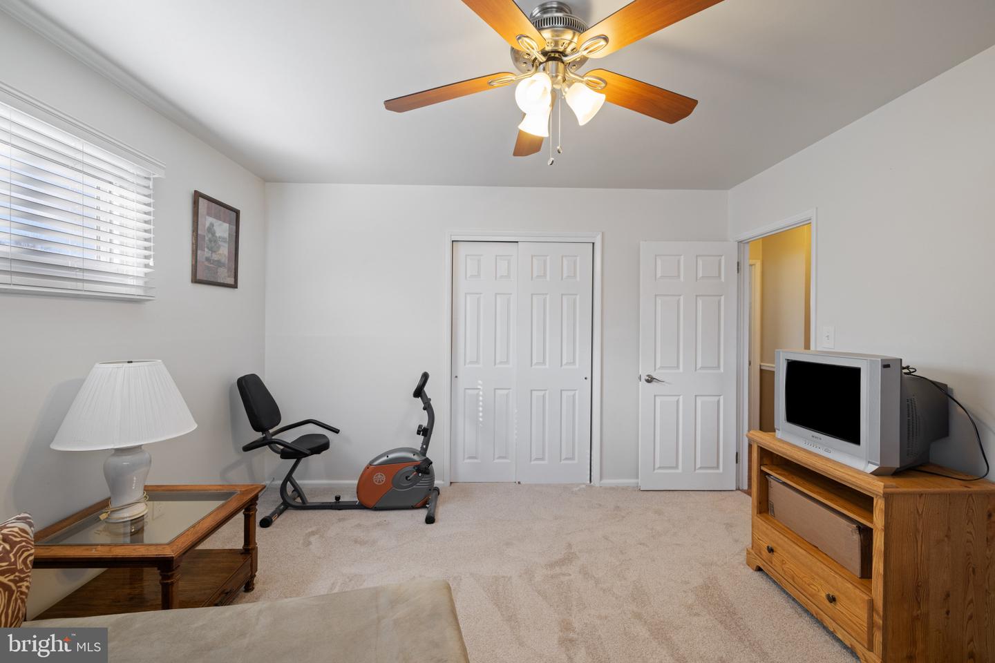 3709 Courtleigh Dr