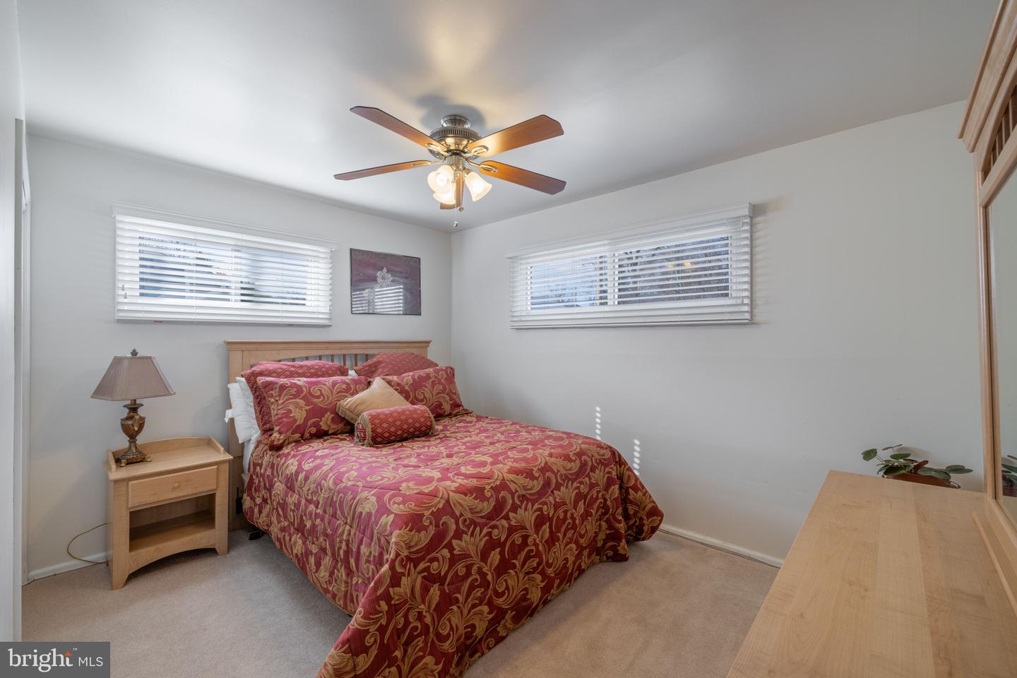 3709 Courtleigh Dr
