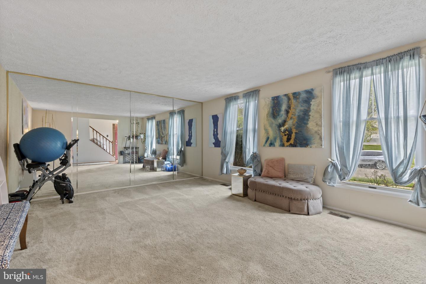 7203 Main Falls Cir
