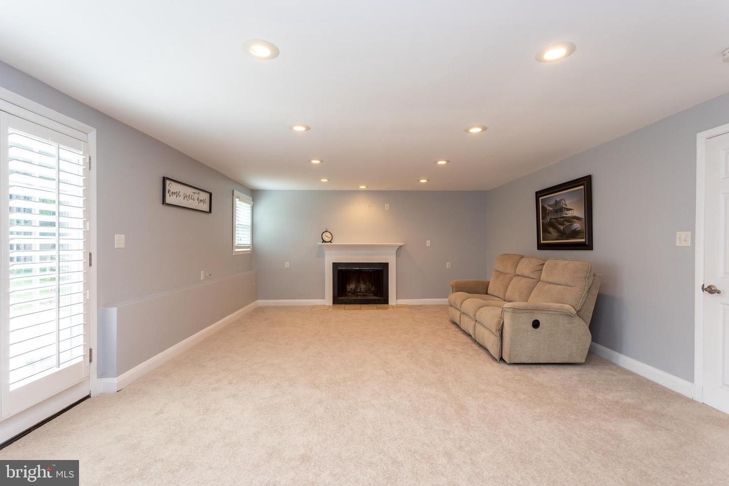 823 Kellogg Rd