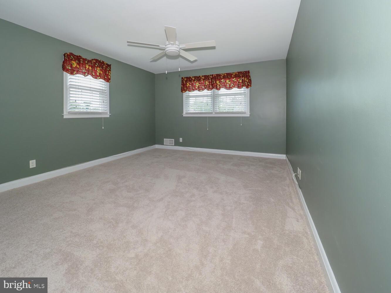 823 Kellogg Rd