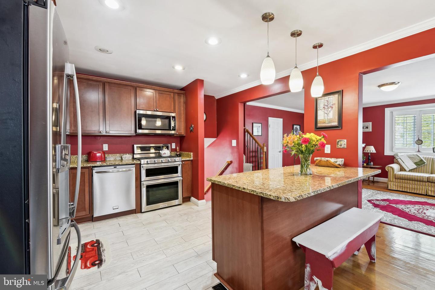 823 Kellogg Rd