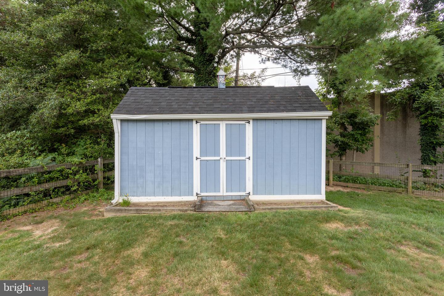 823 Kellogg Rd