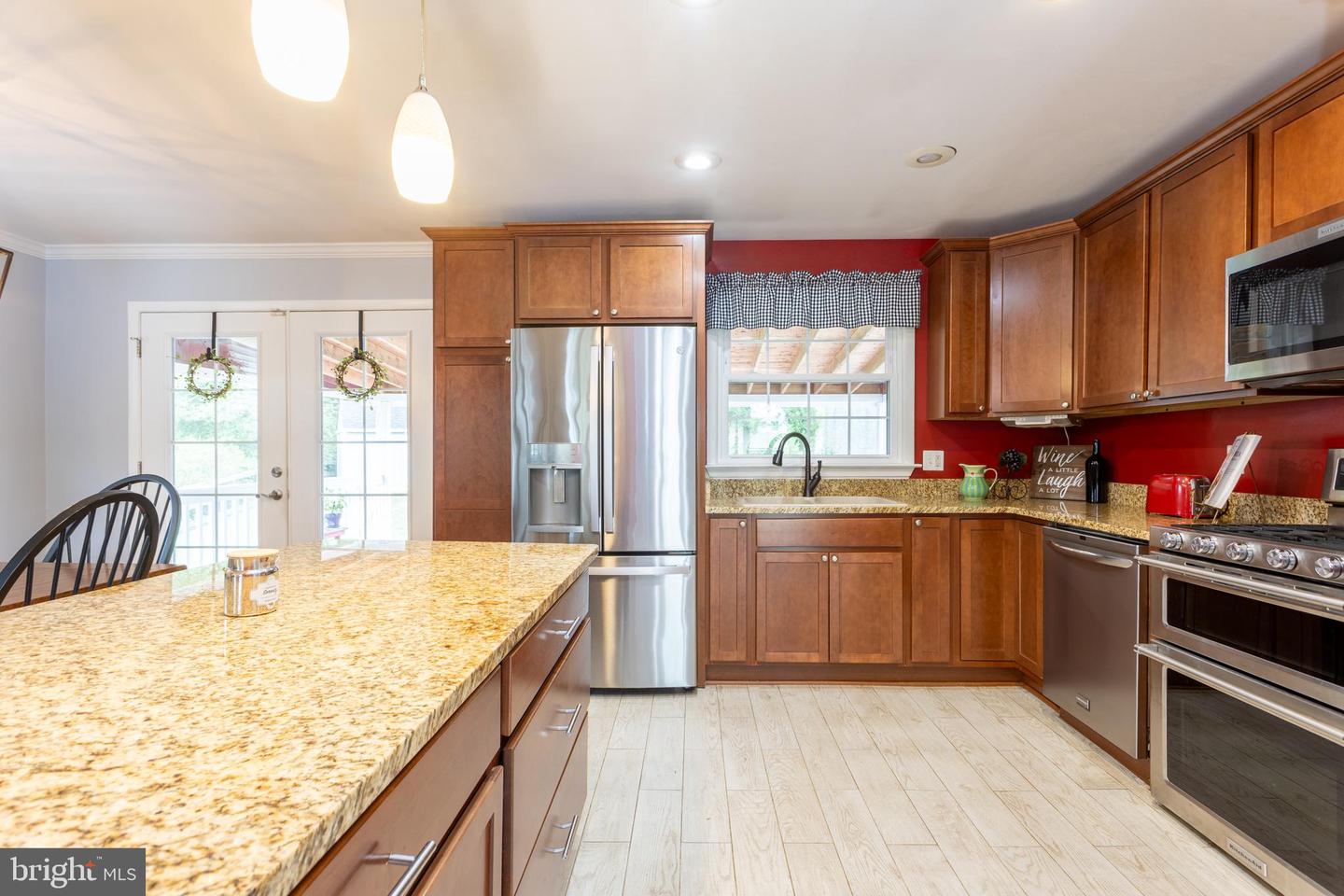 823 Kellogg Rd