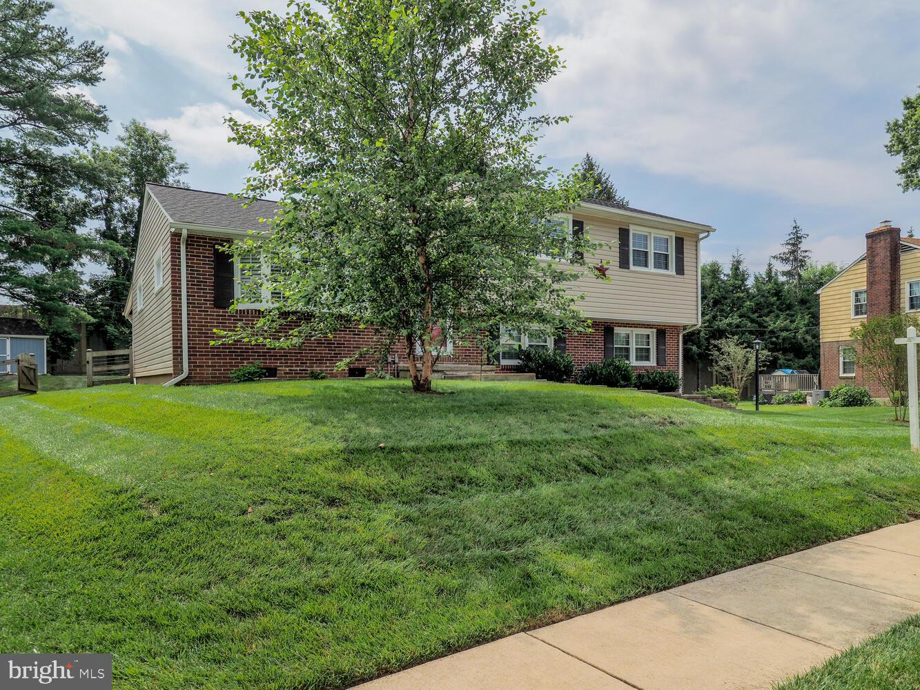 823 Kellogg Rd