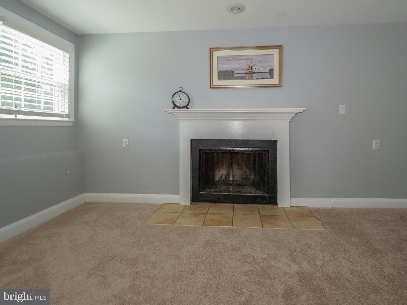 823 Kellogg Rd
