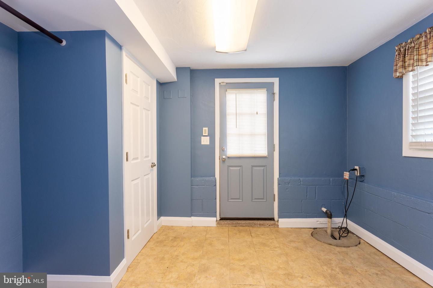 823 Kellogg Rd