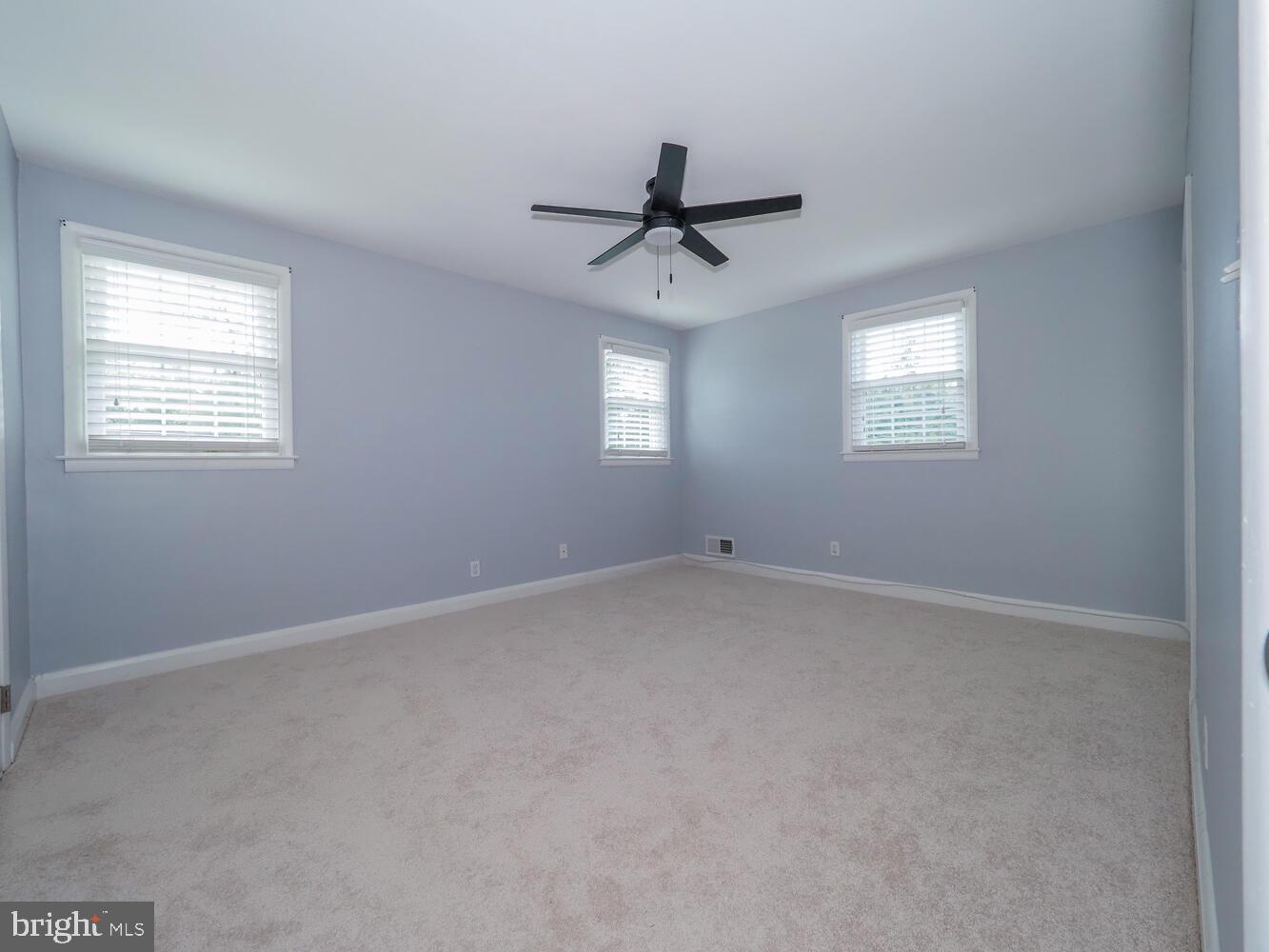 823 Kellogg Rd