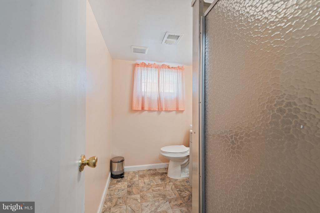 615 Kahn Dr