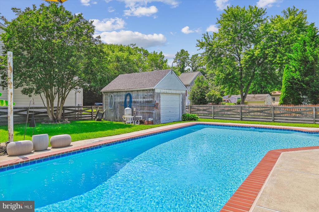 7138 Olivia Rd