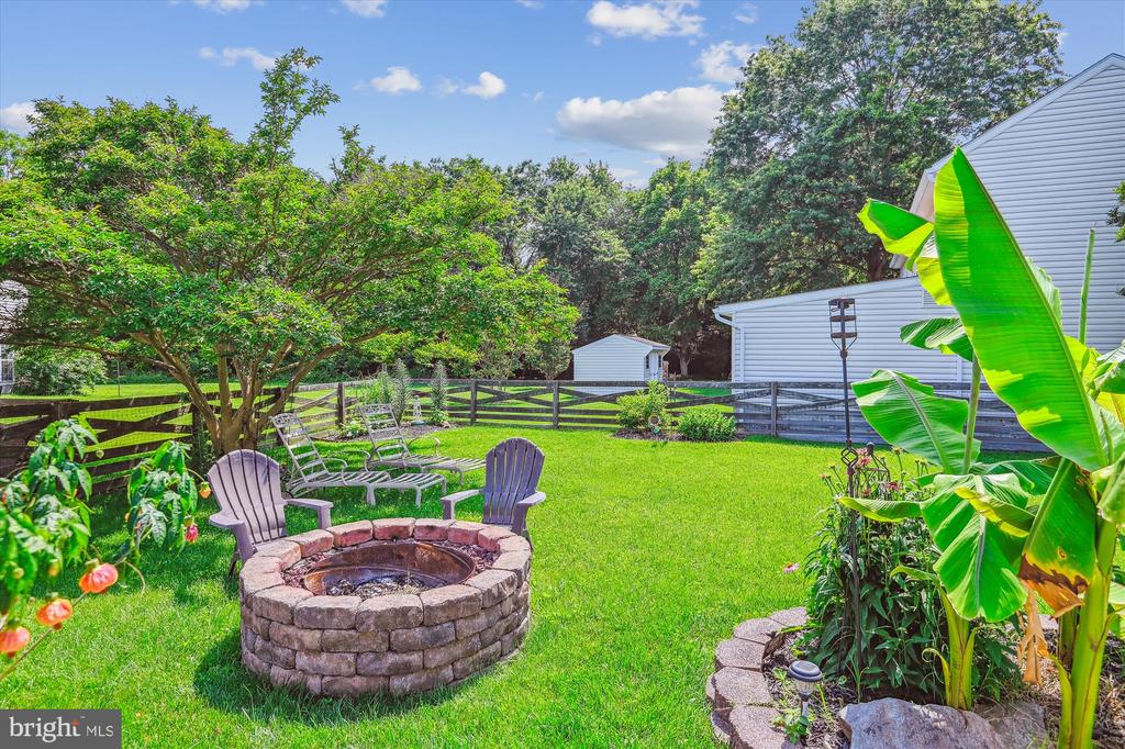 7138 Olivia Rd