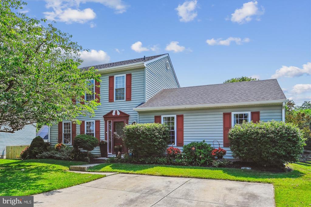 7138 Olivia Rd