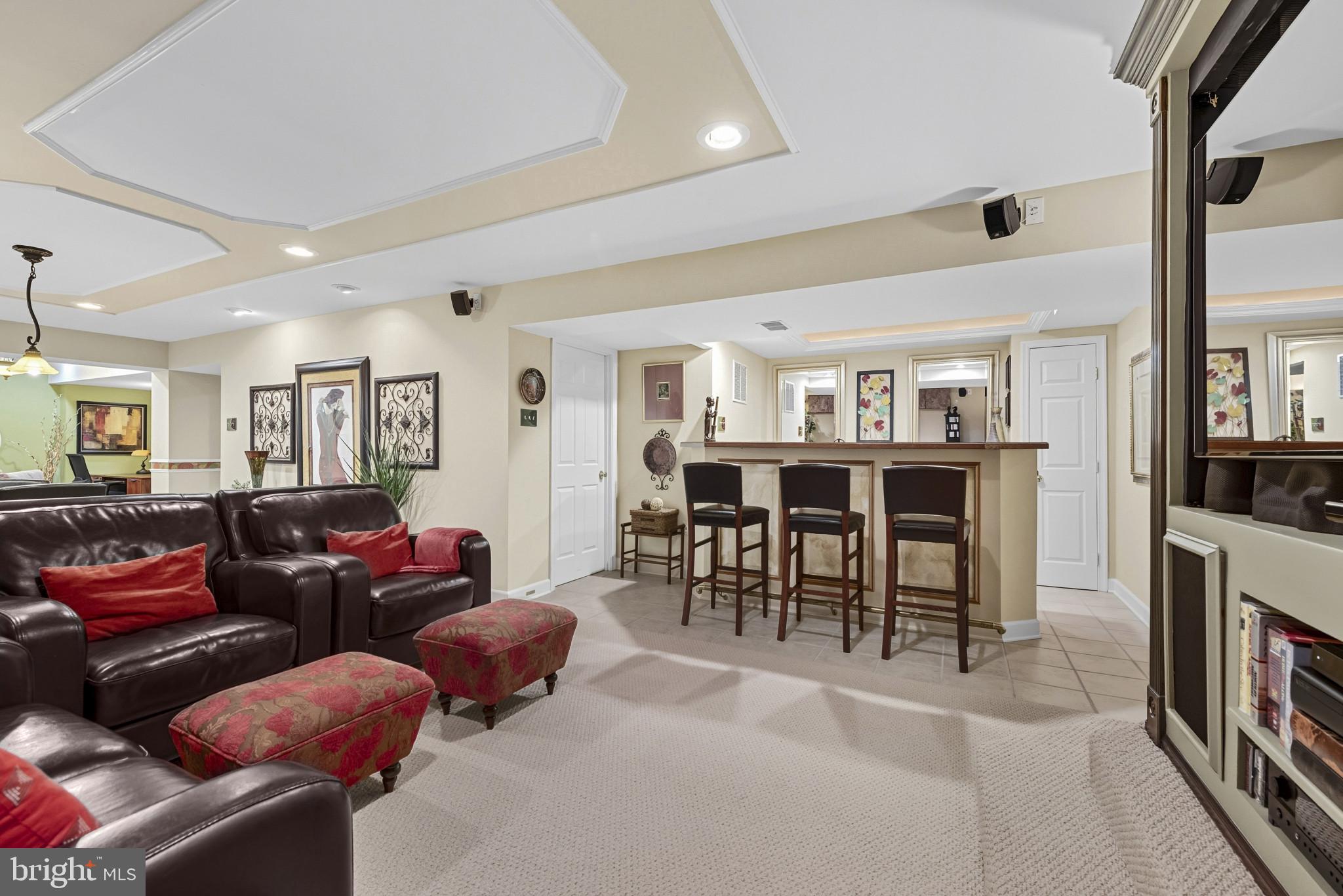 9105 AMBER OAKS WAY