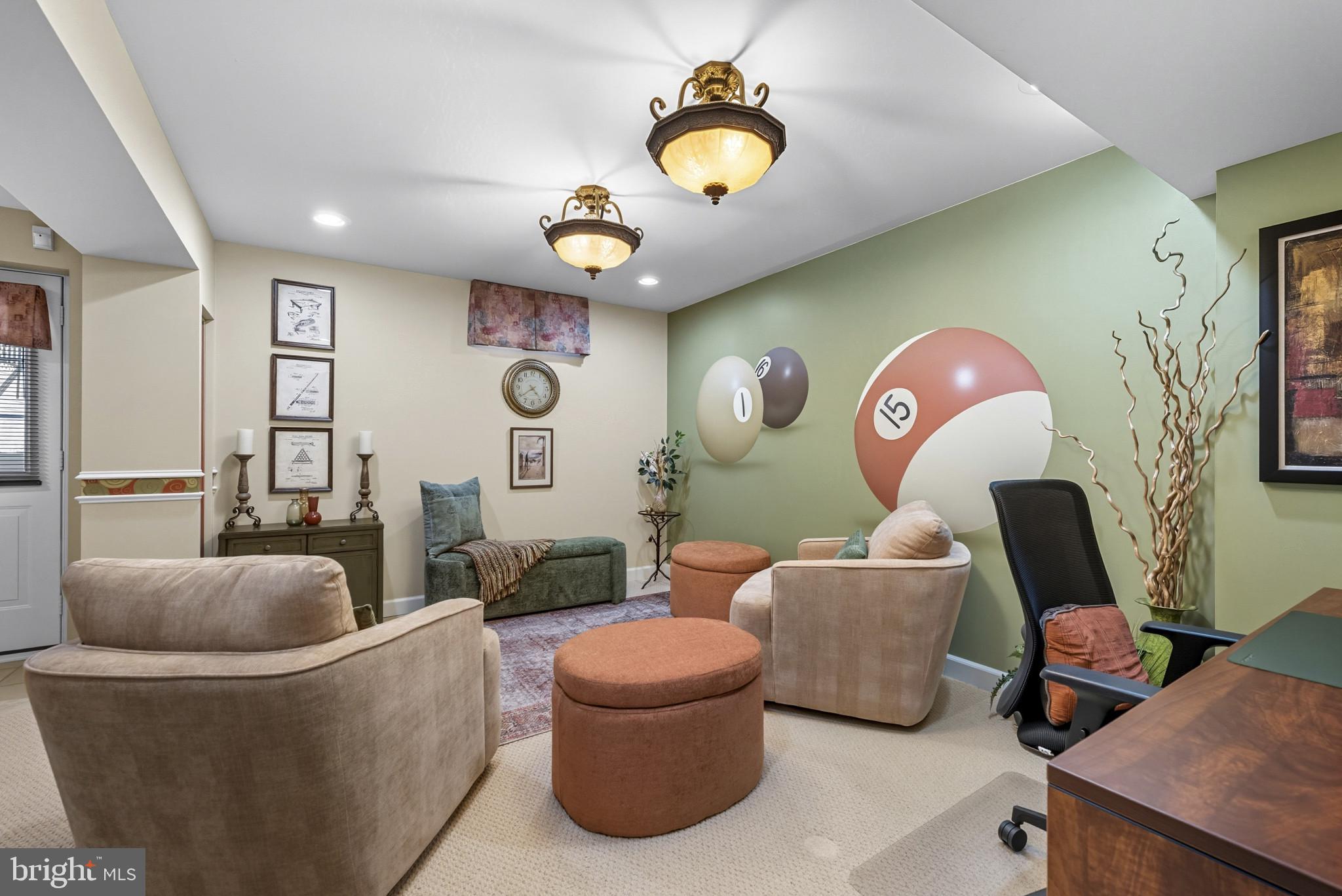 9105 AMBER OAKS WAY