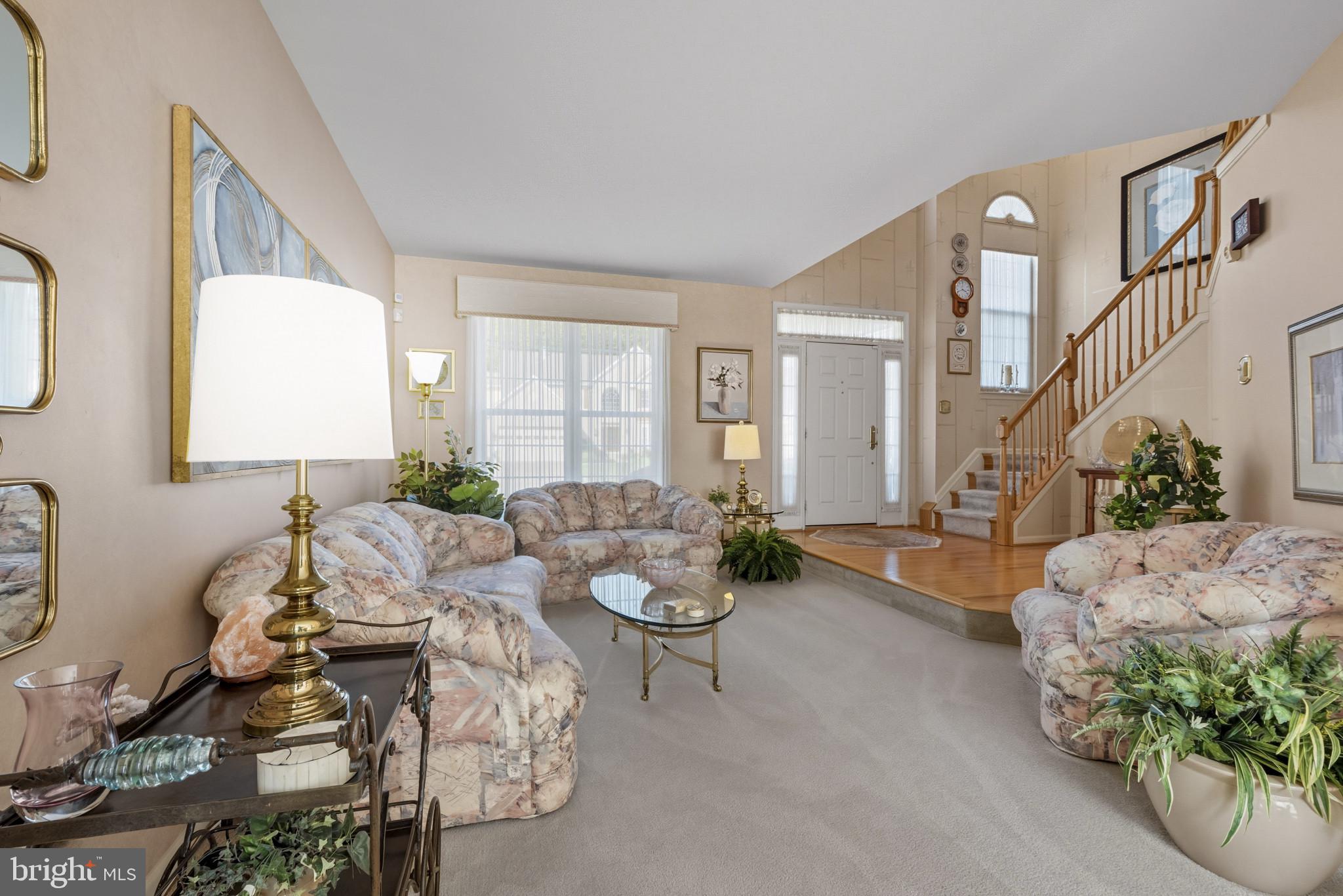 9105 AMBER OAKS WAY