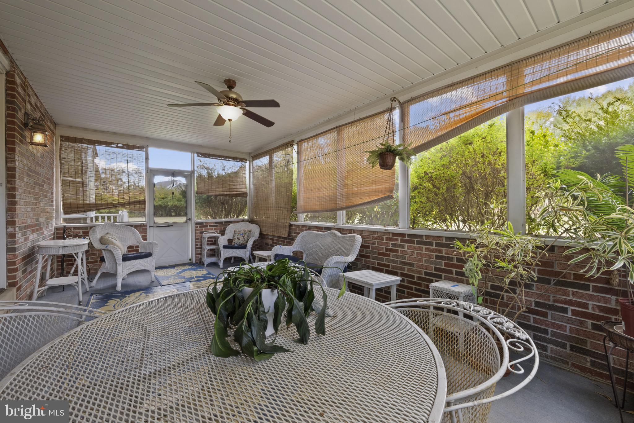 4 PHEASANT WOOD COURT