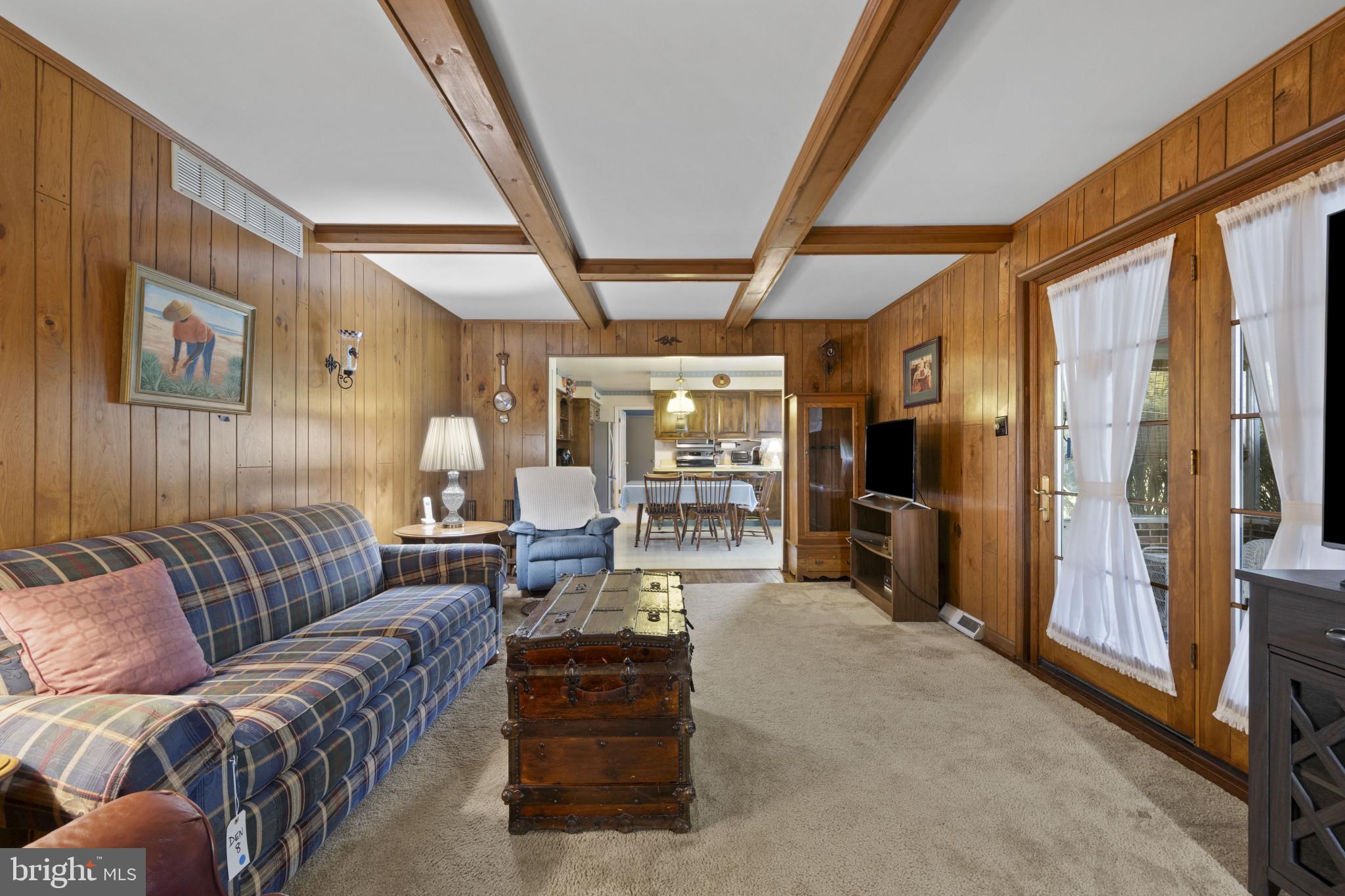 4 PHEASANT WOOD COURT