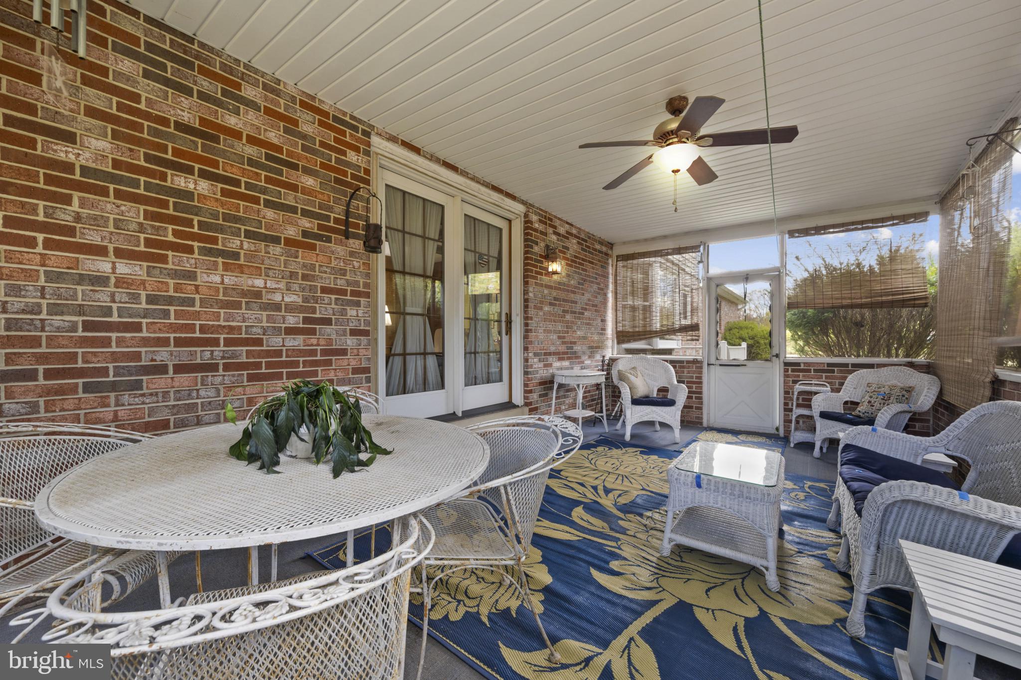 4 PHEASANT WOOD COURT