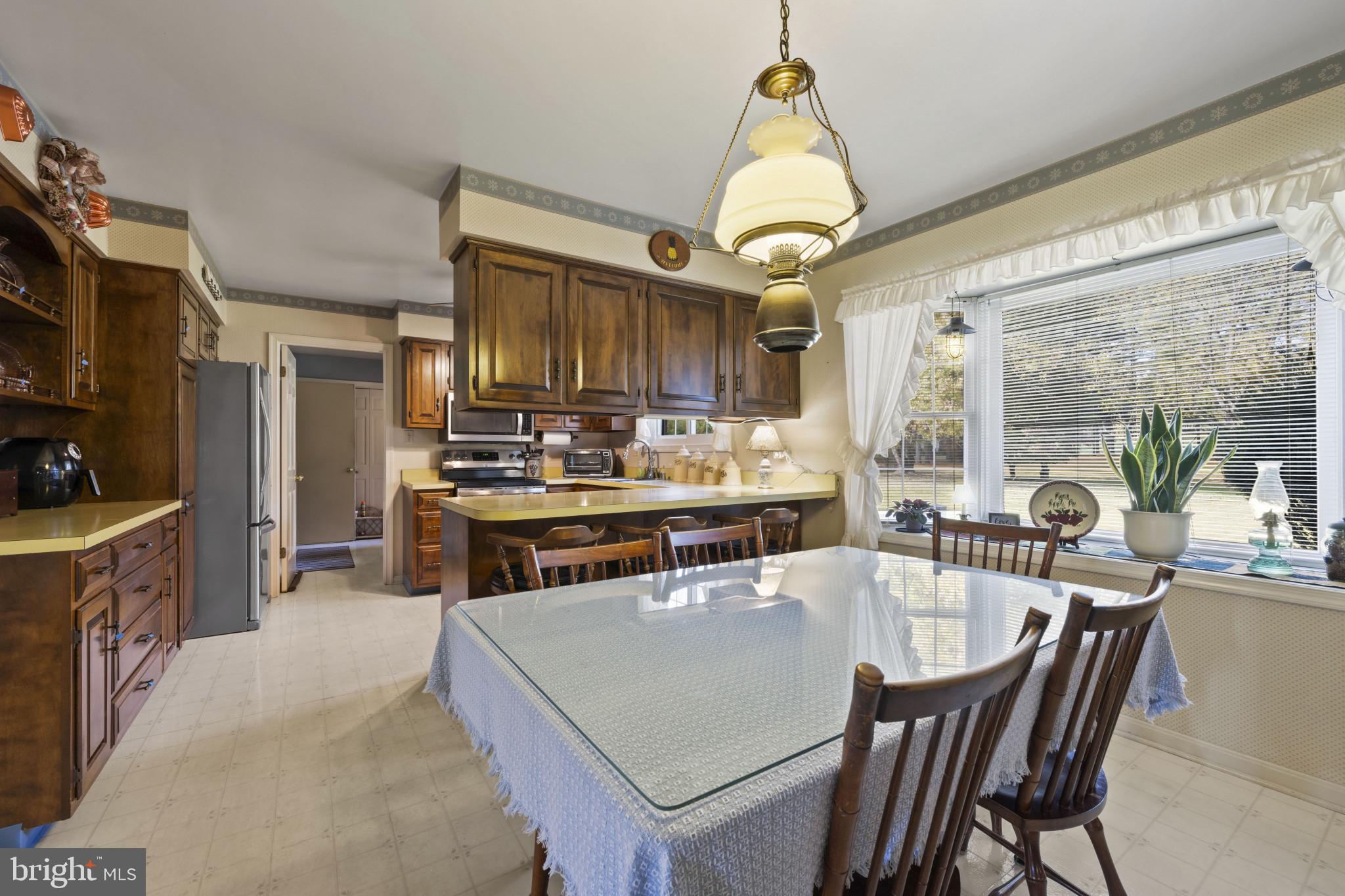 4 PHEASANT WOOD COURT