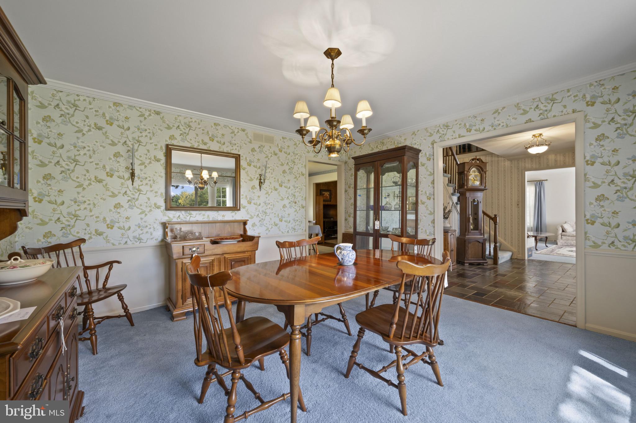 4 PHEASANT WOOD COURT