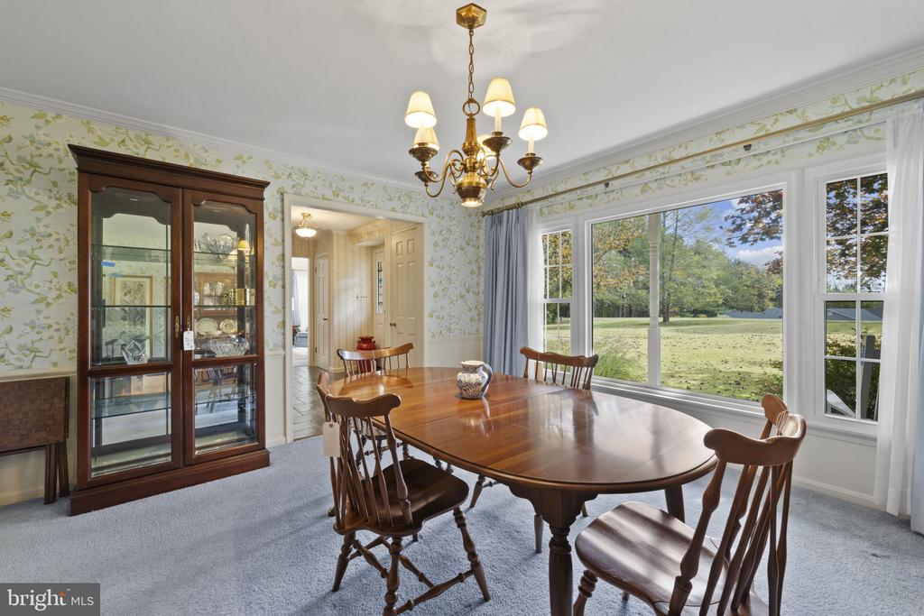 4 PHEASANT WOOD COURT
