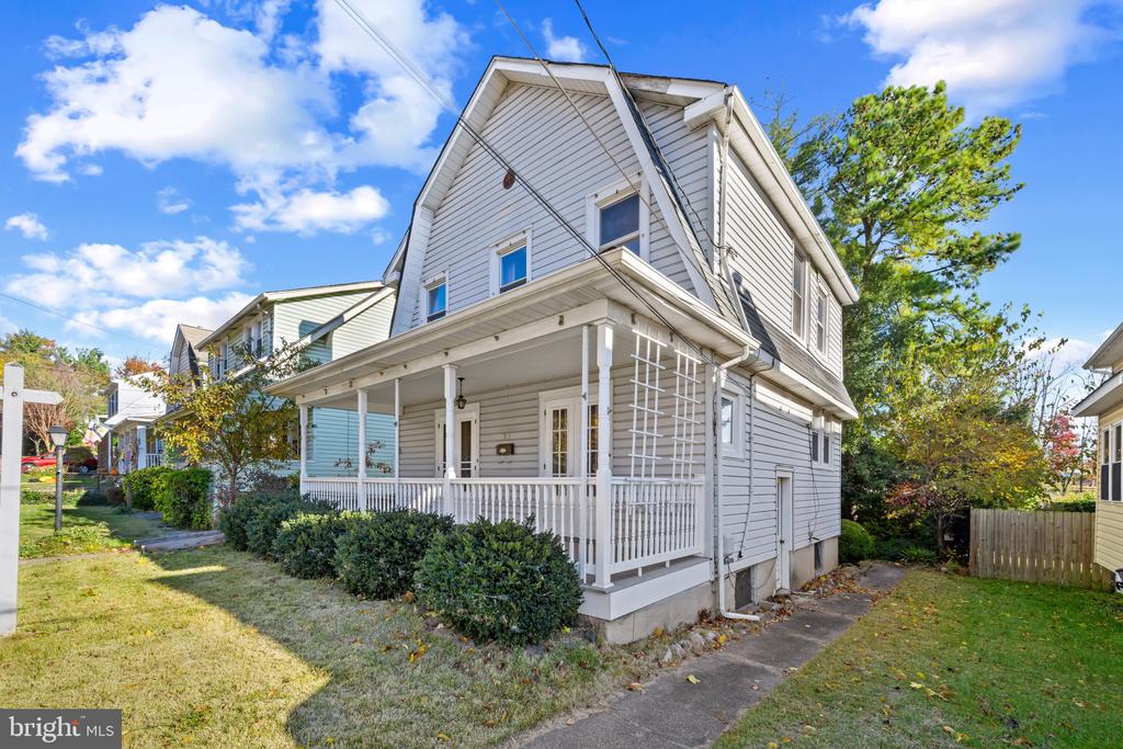 27 GLENWOOD AVENUE