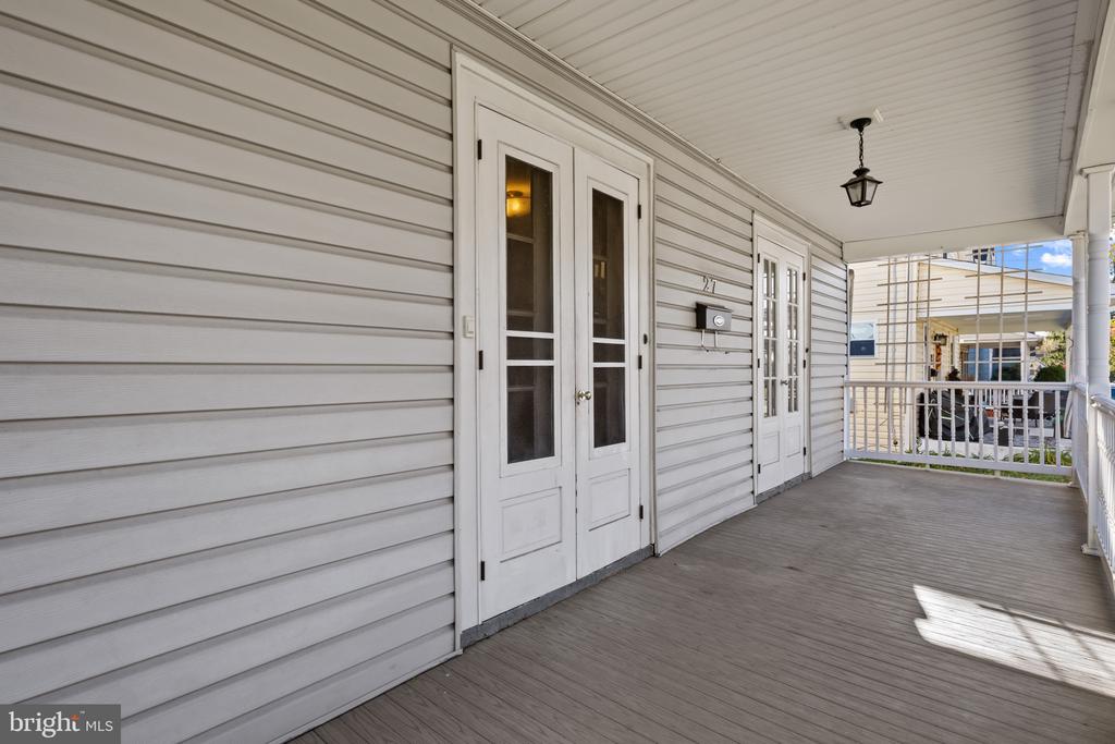 27 GLENWOOD AVENUE