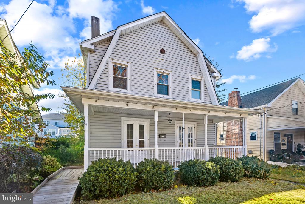 27 GLENWOOD AVENUE