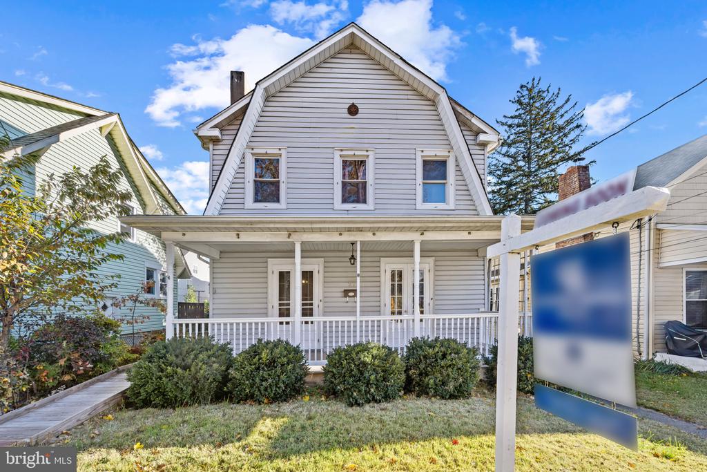 27 GLENWOOD AVENUE
