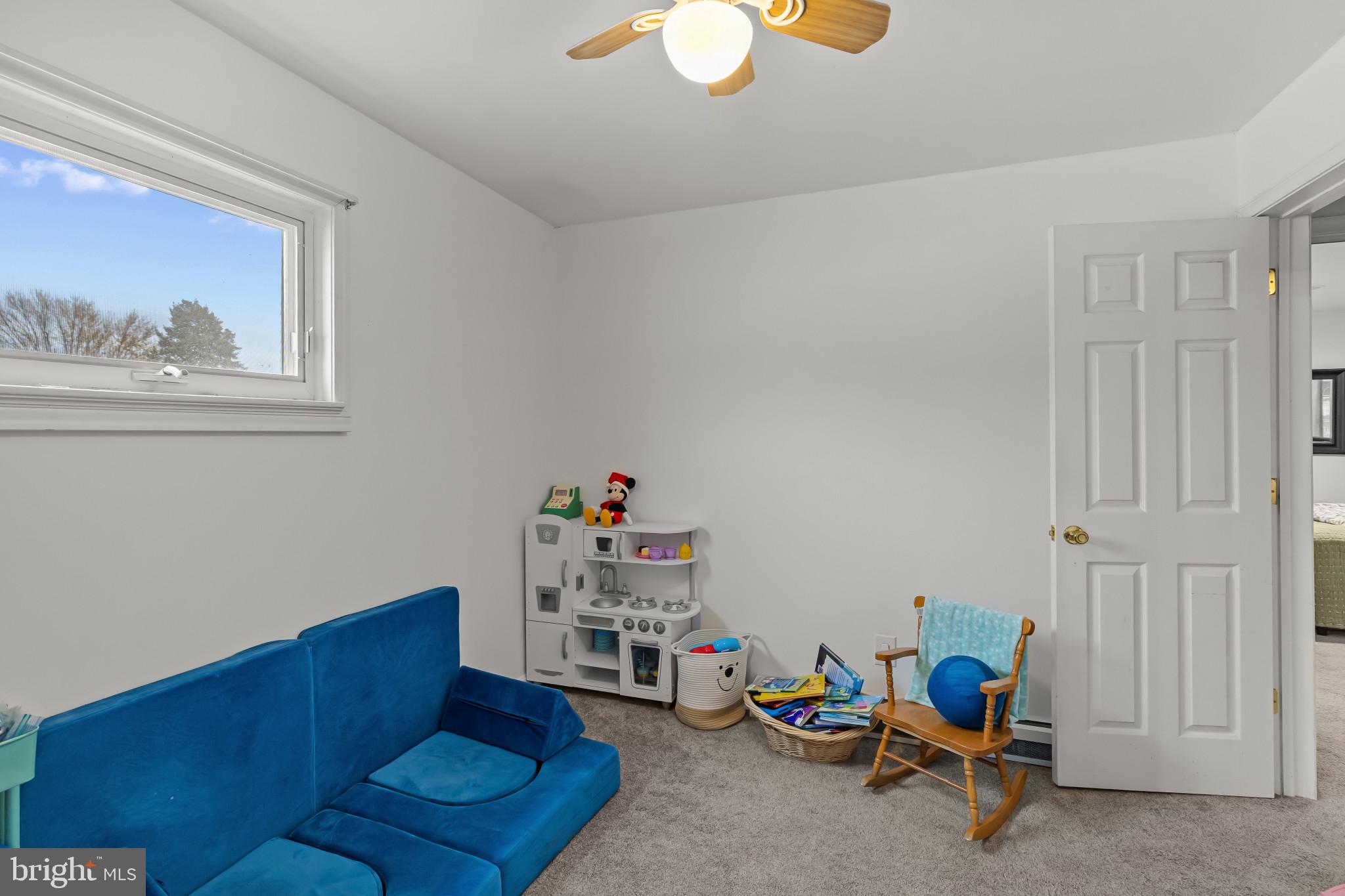 6913 RIVER DRIVE ROAD