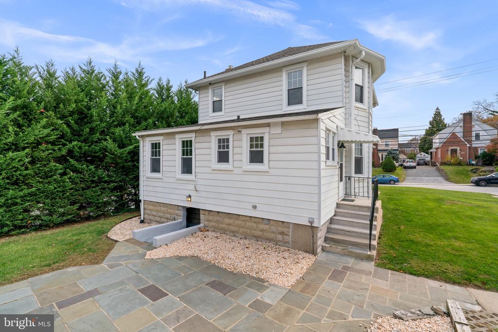112 BURKE AVENUE
