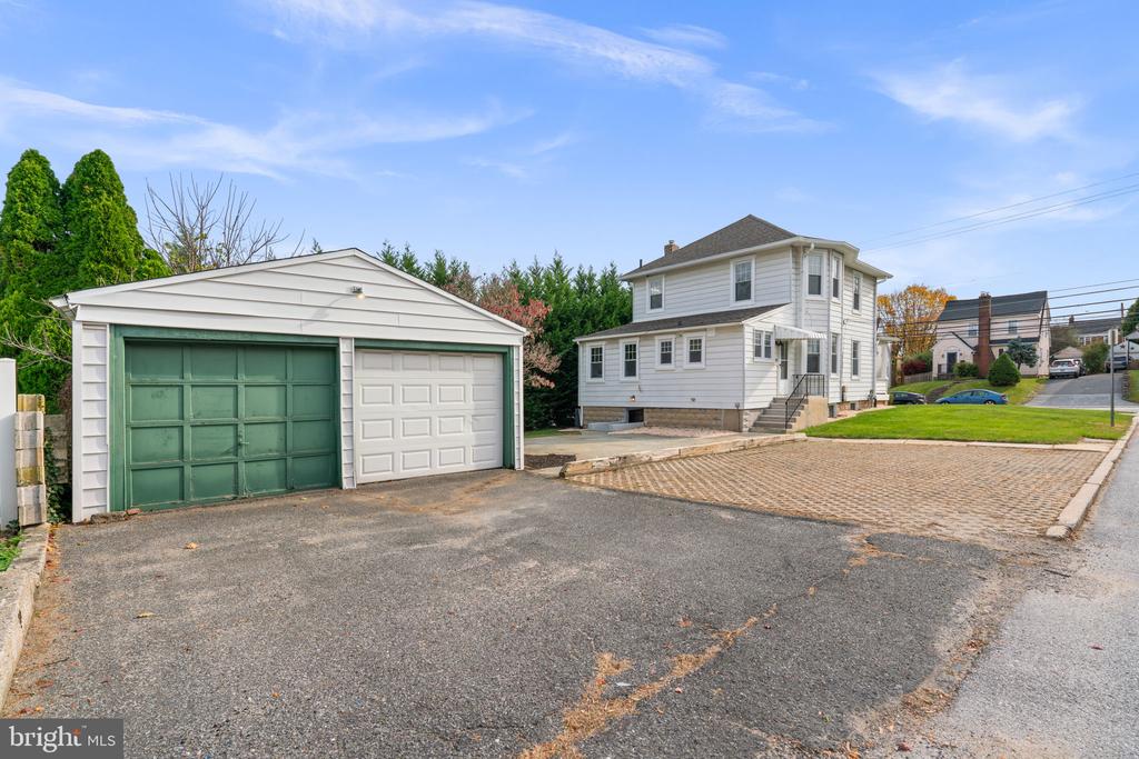 112 BURKE AVENUE