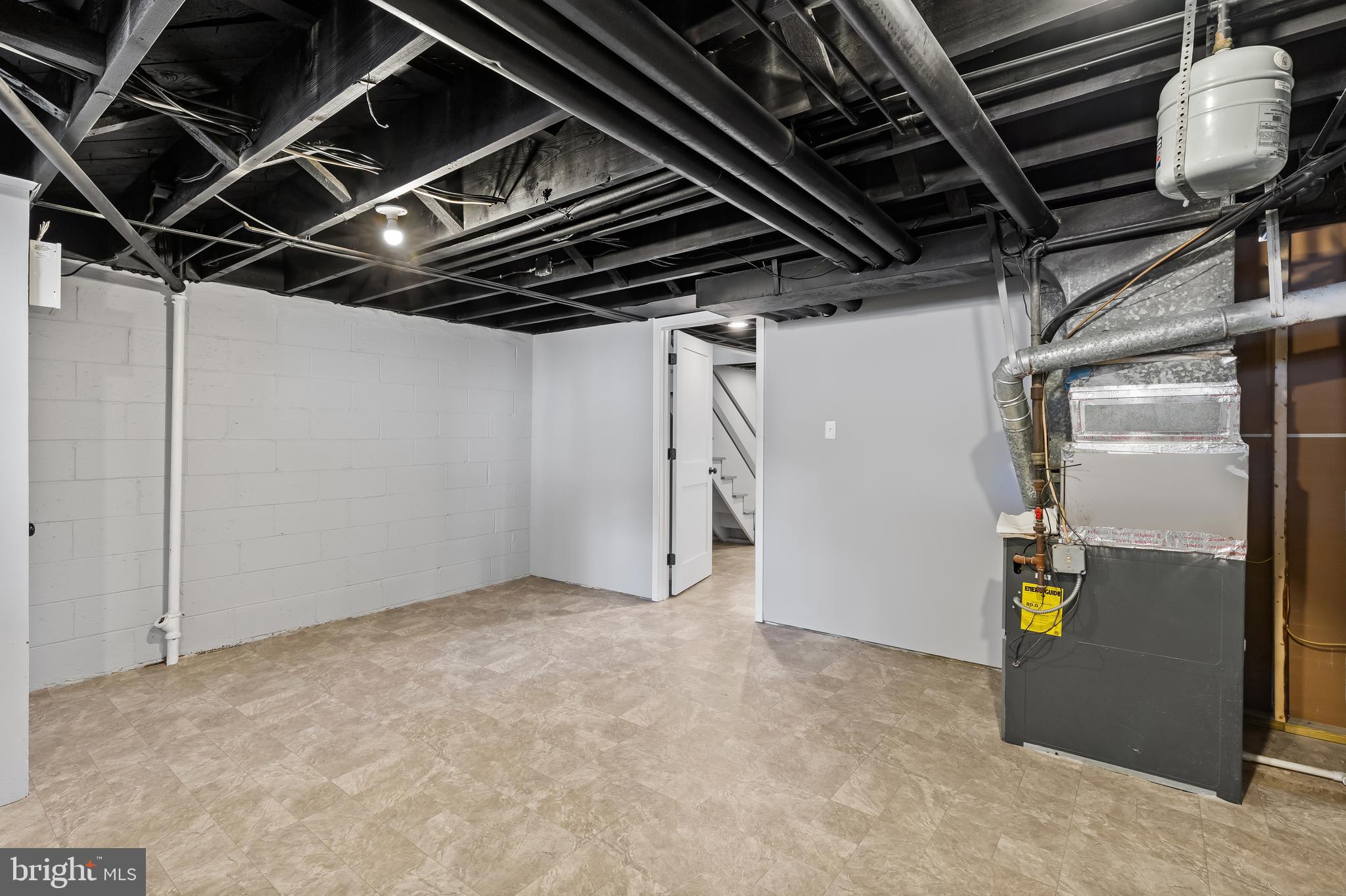 1603 N FOREST PARK AVENUE