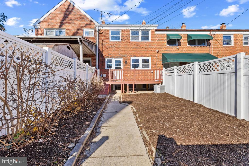 1603 N FOREST PARK AVENUE