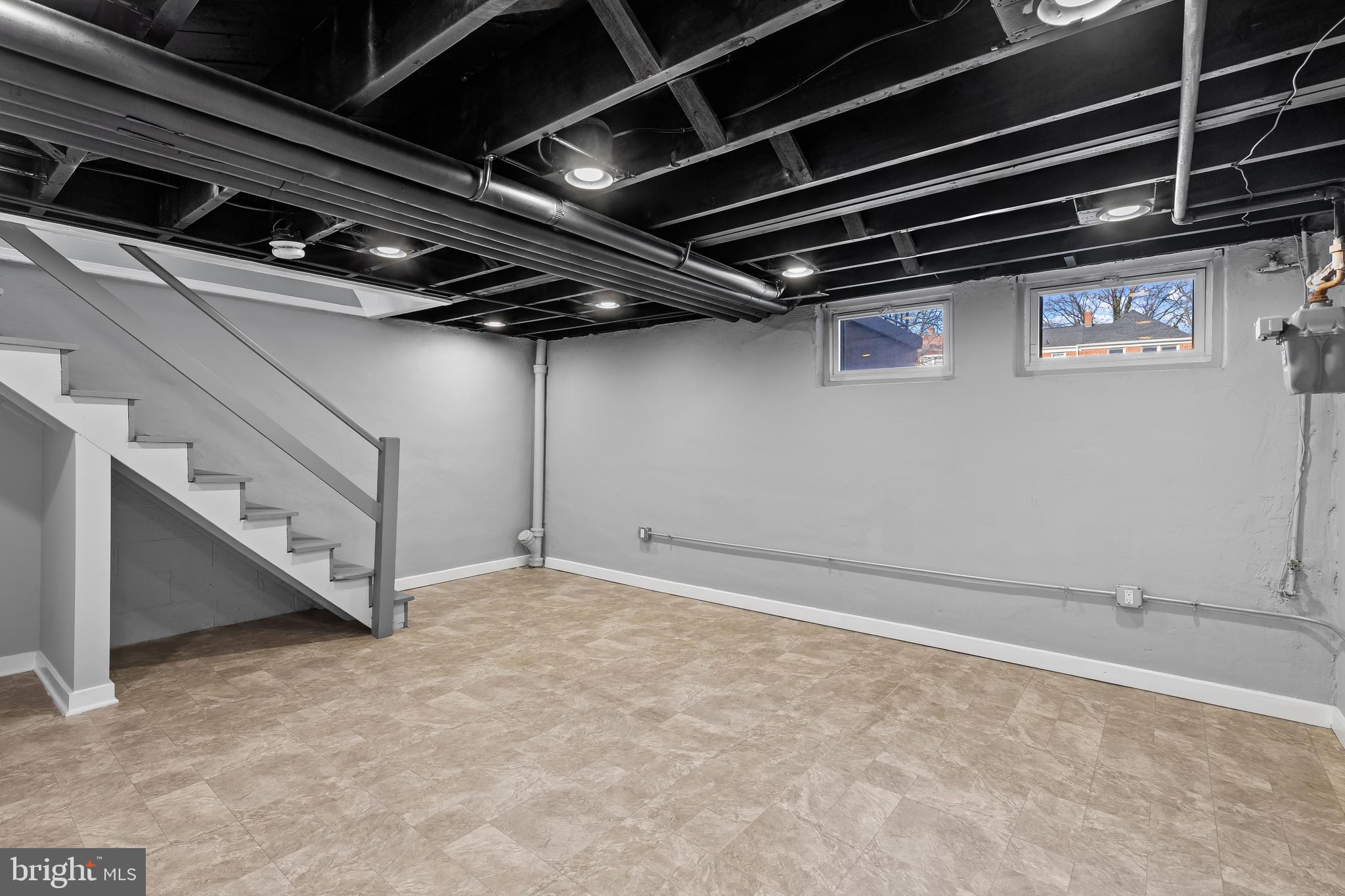 1603 N FOREST PARK AVENUE