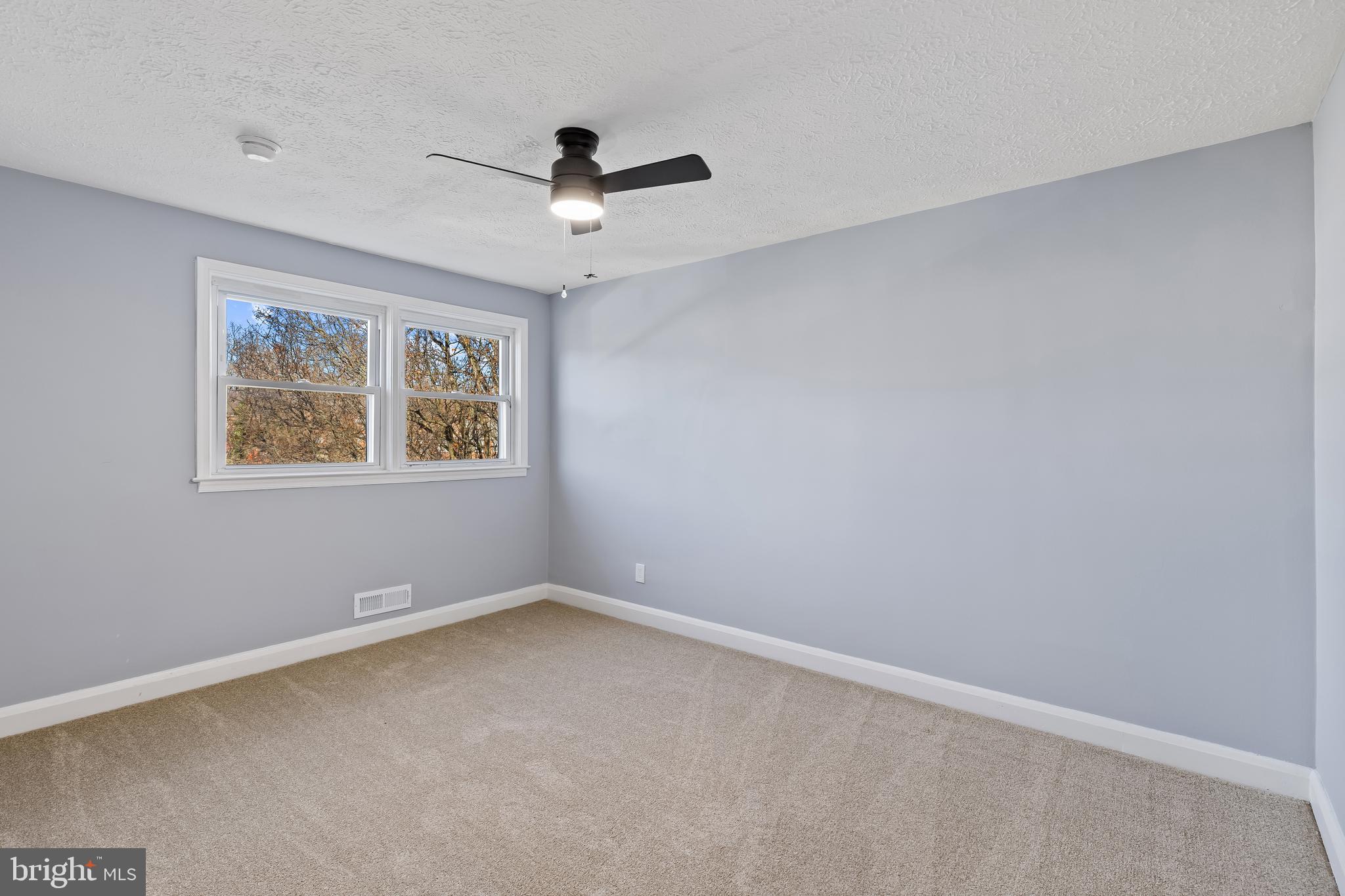 1603 N FOREST PARK AVENUE