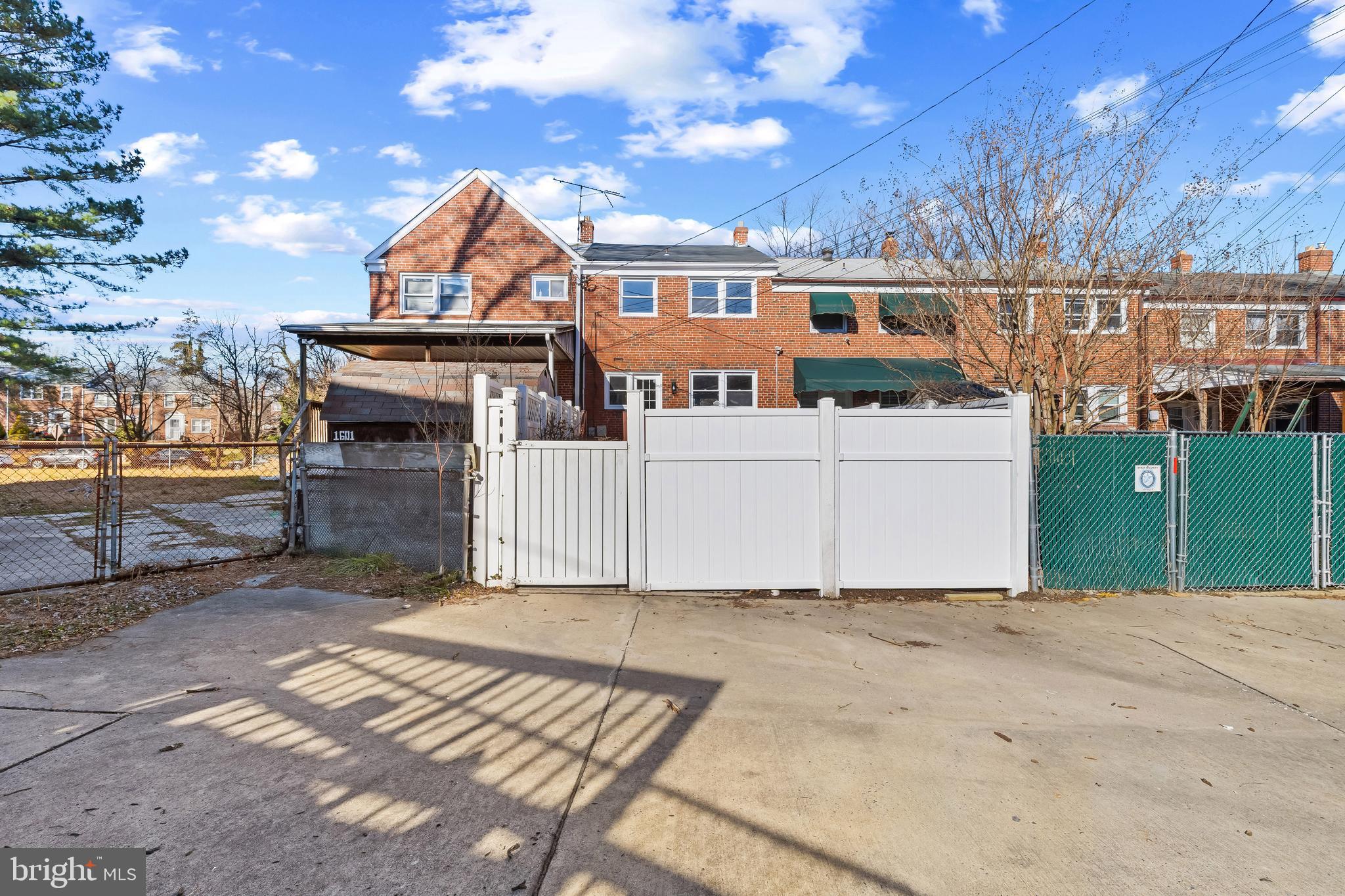 1603 N FOREST PARK AVENUE